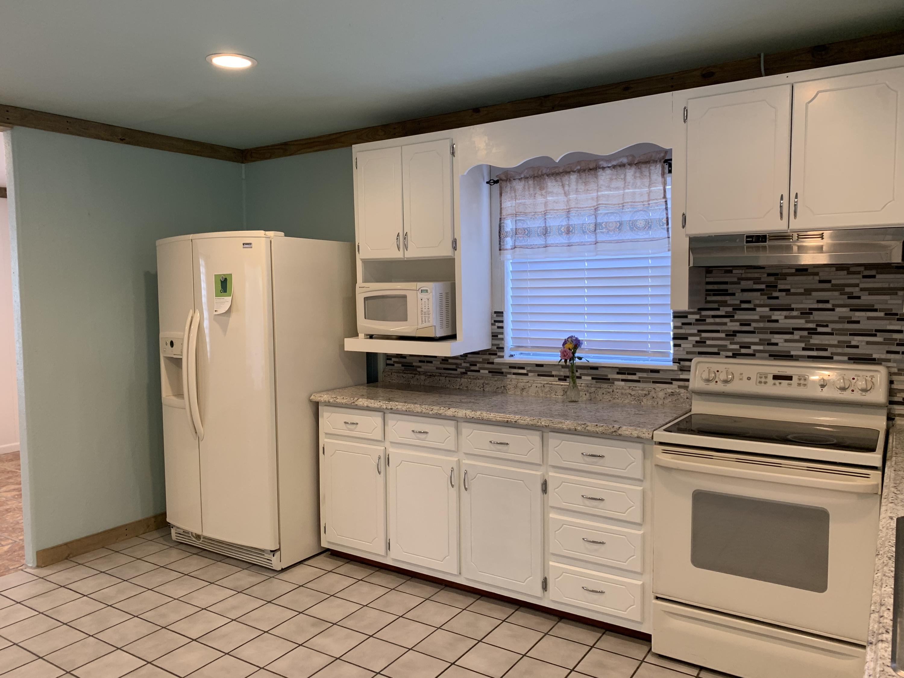 TOWER ACRES - Residential Lease