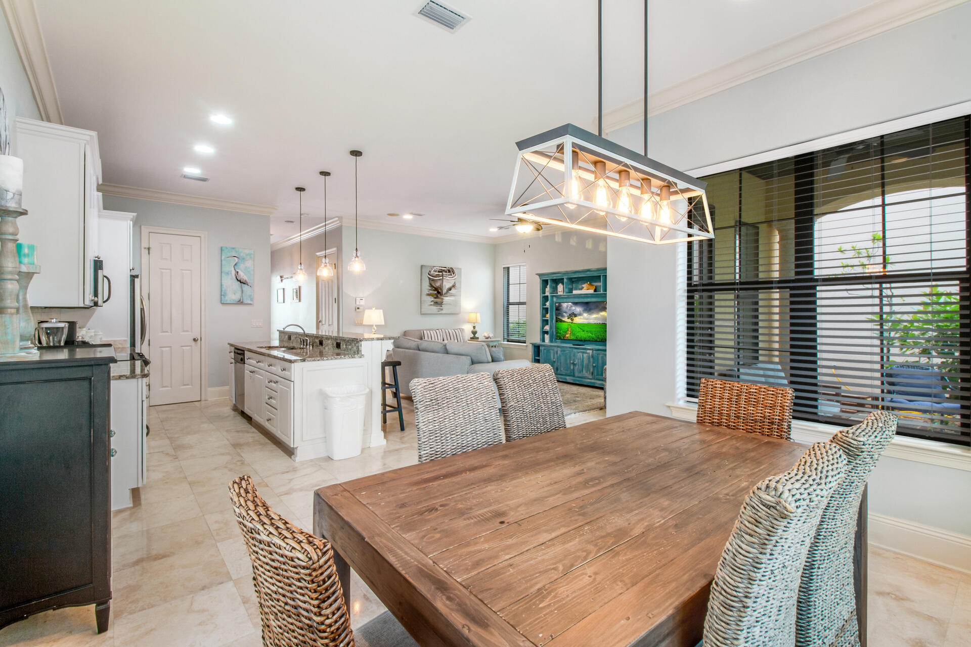 VILLA LAGO - Residential