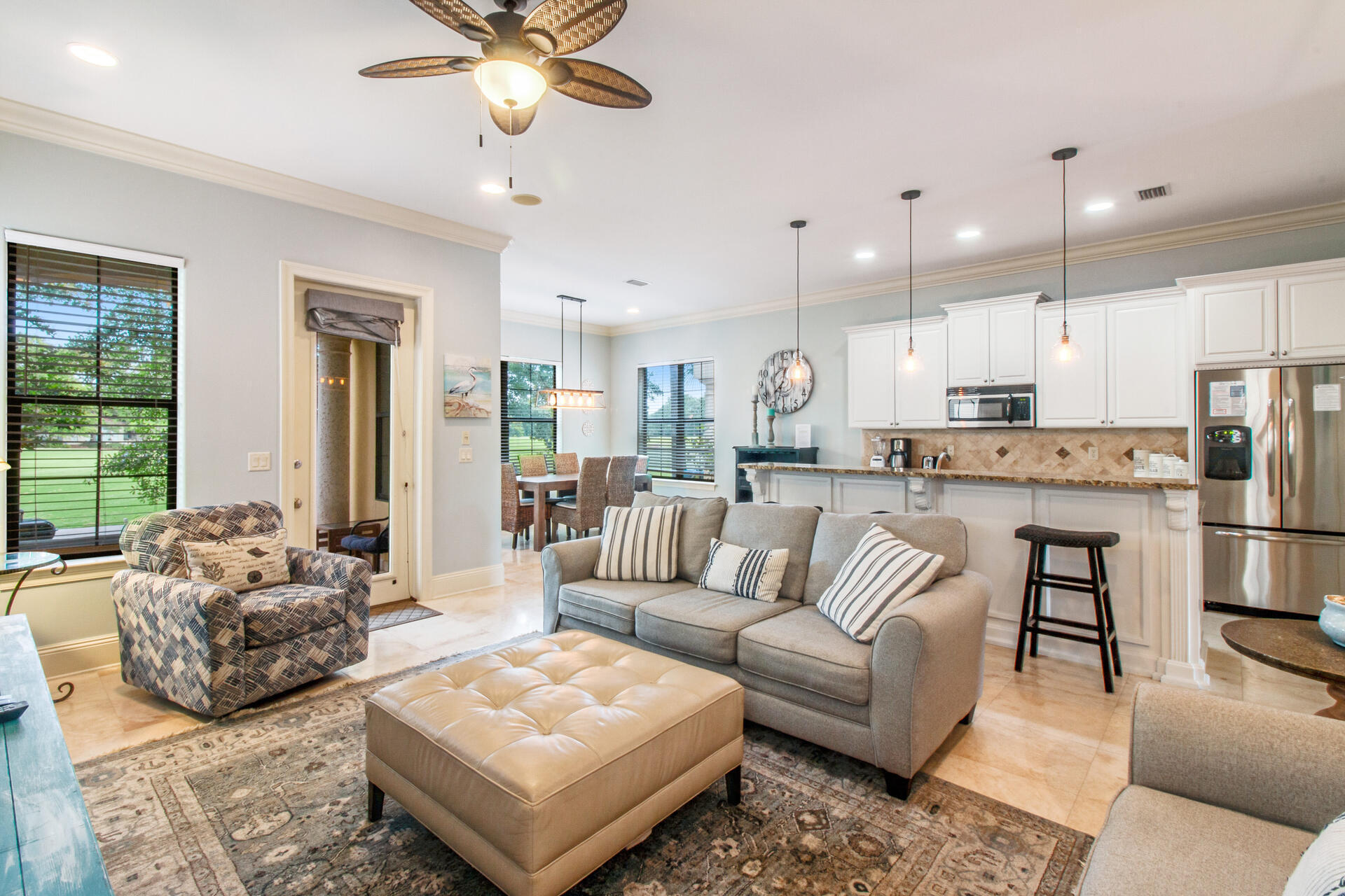 VILLA LAGO - Residential