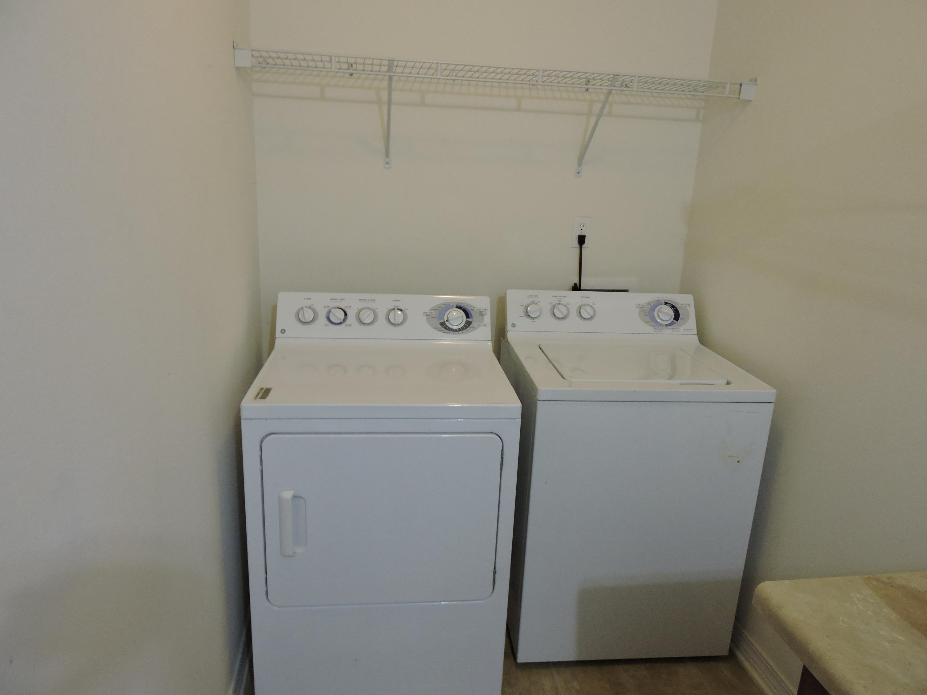 IRON GATE S/D PH I - Residential Lease