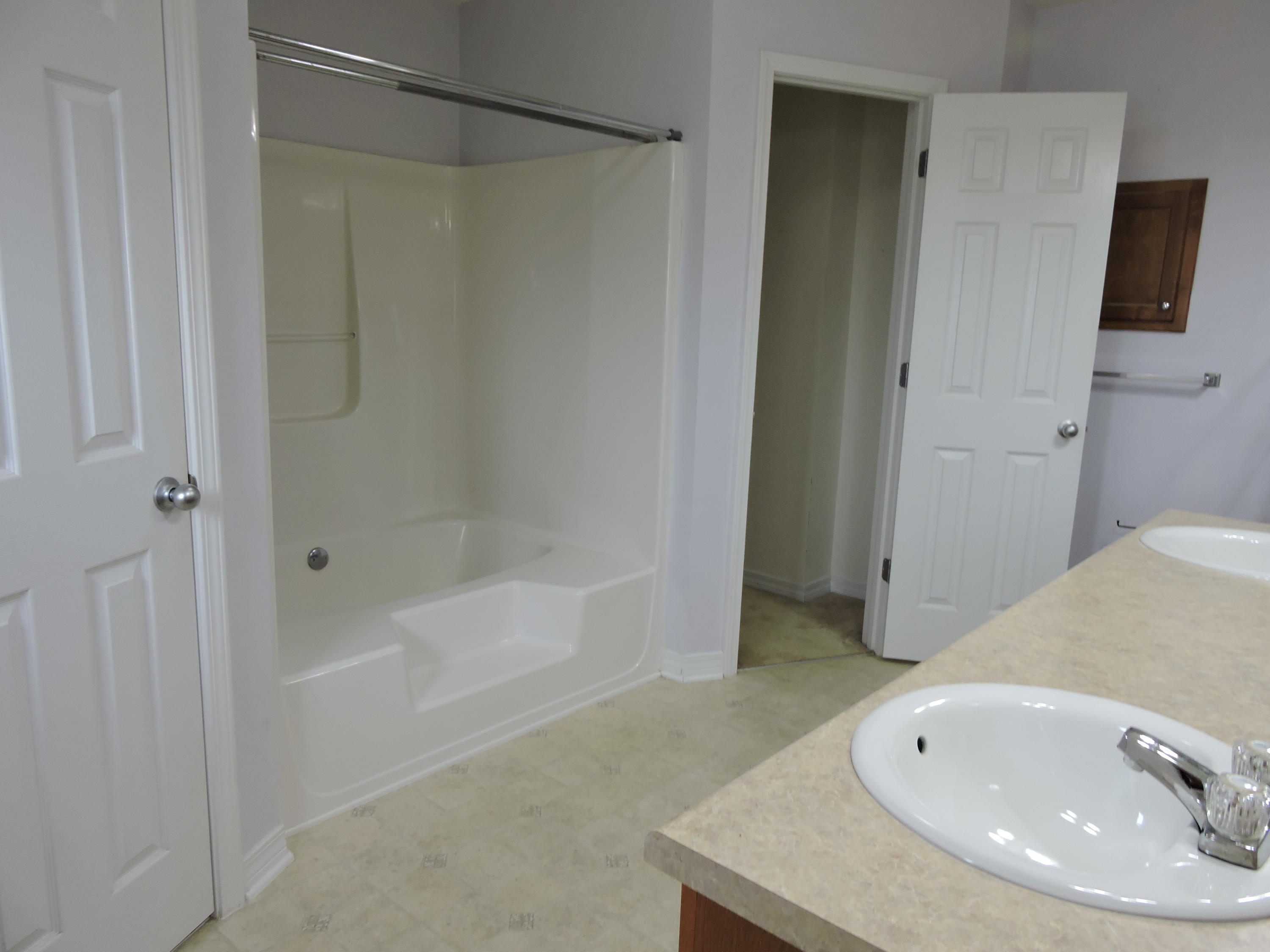 IRON GATE S/D PH I - Residential Lease