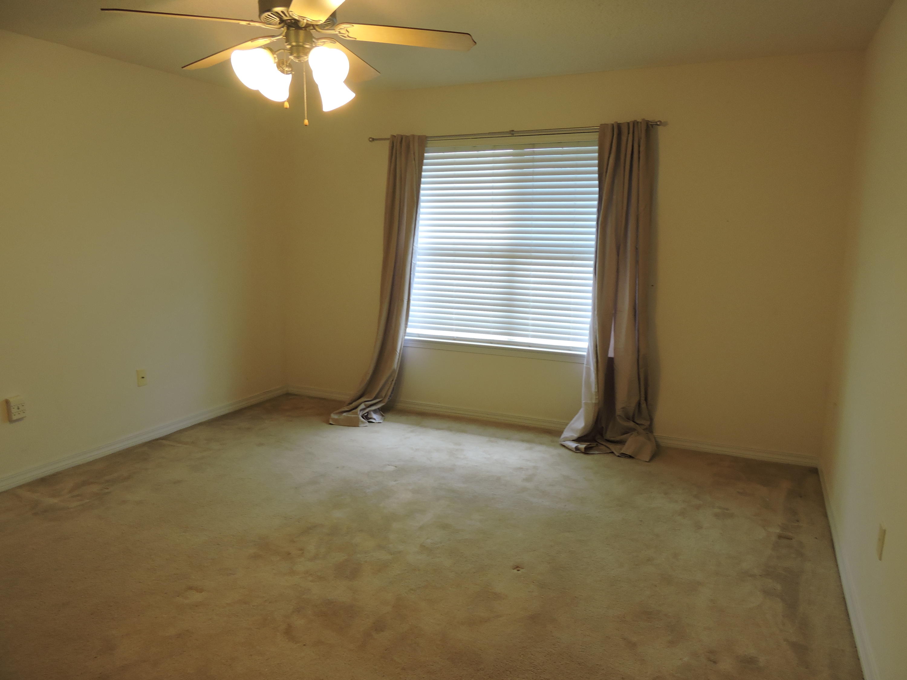 IRON GATE S/D PH I - Residential Lease