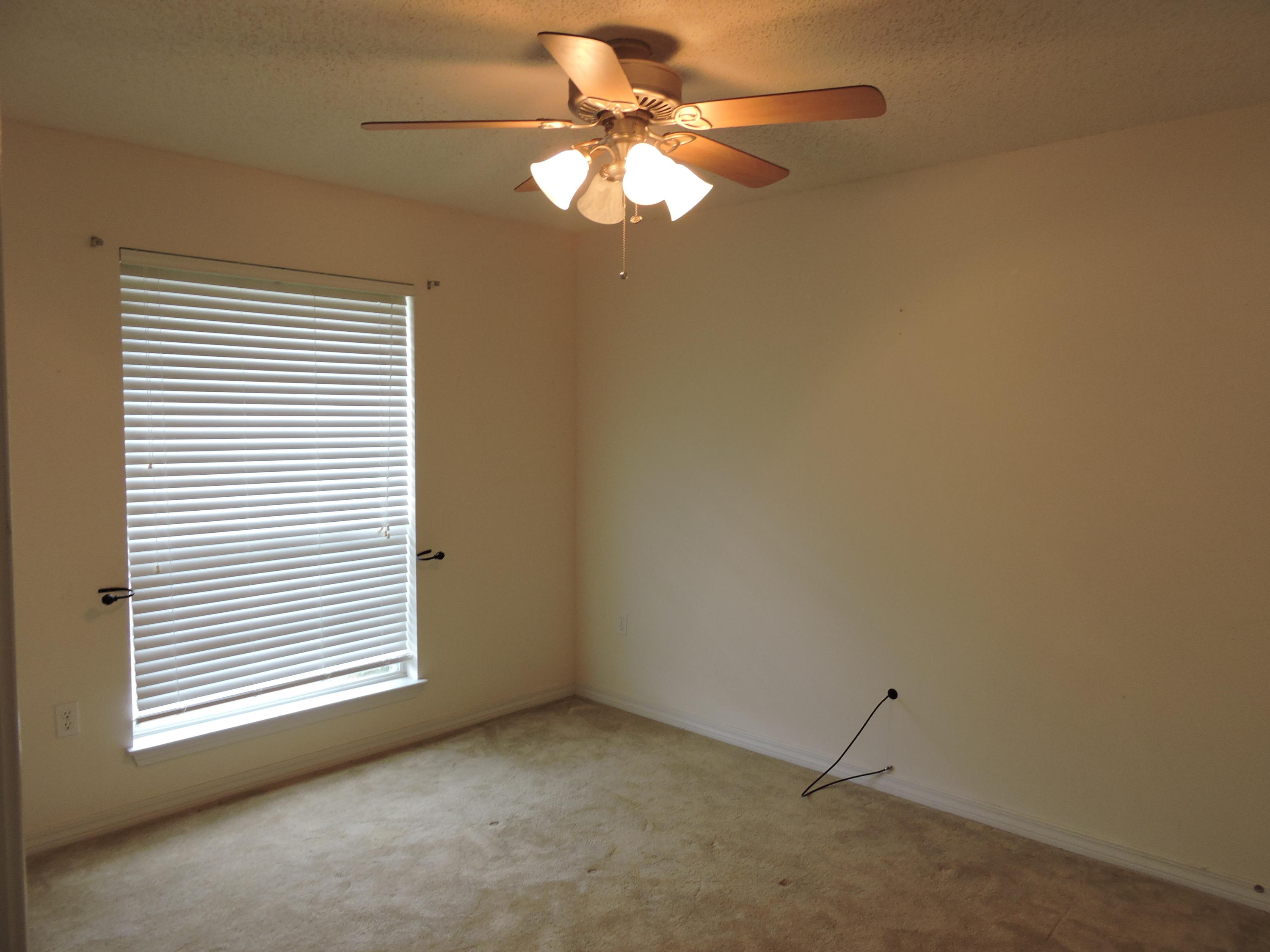 IRON GATE S/D PH I - Residential Lease