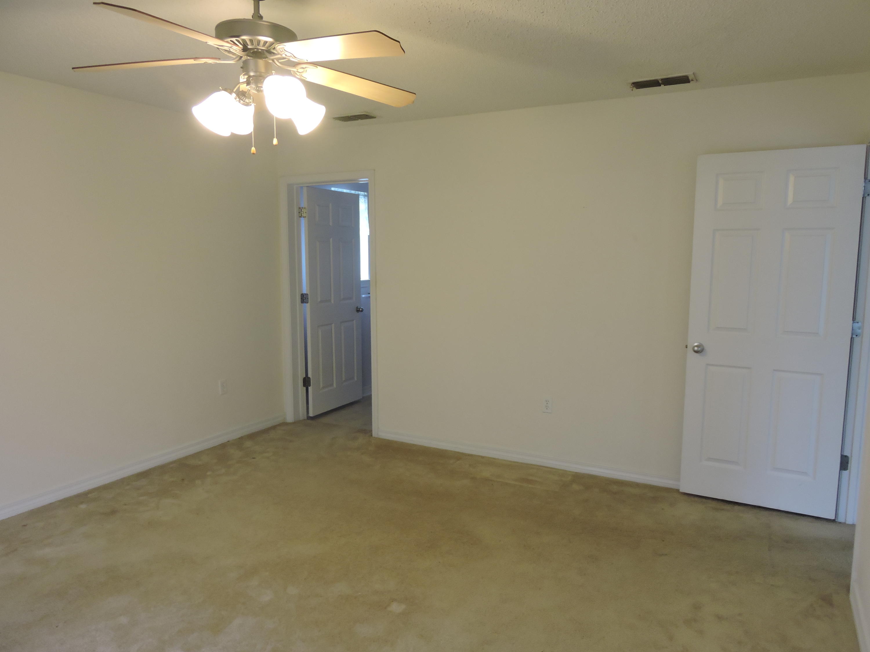 IRON GATE S/D PH I - Residential Lease