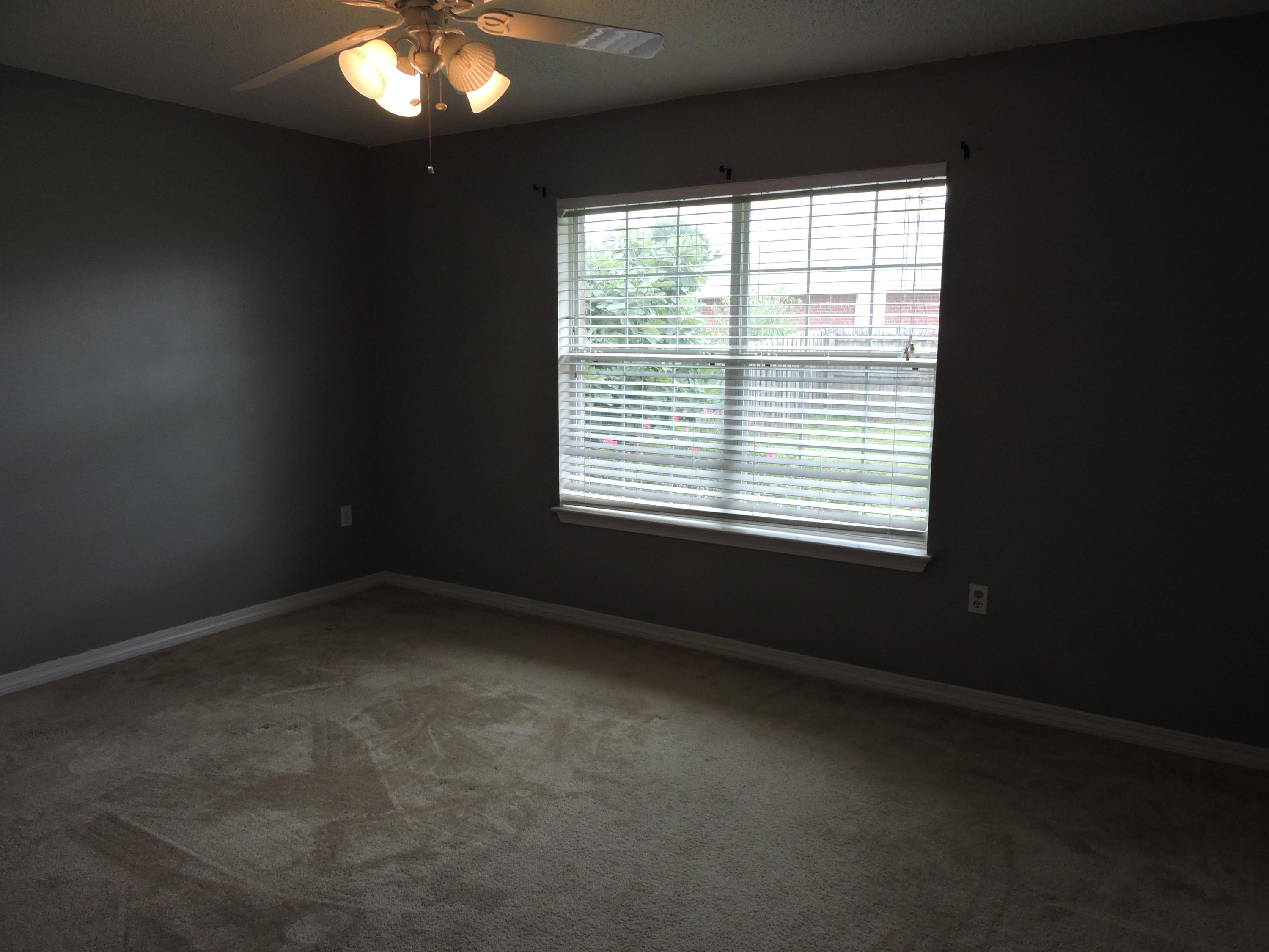 IRON GATE S/D PH I - Residential Lease