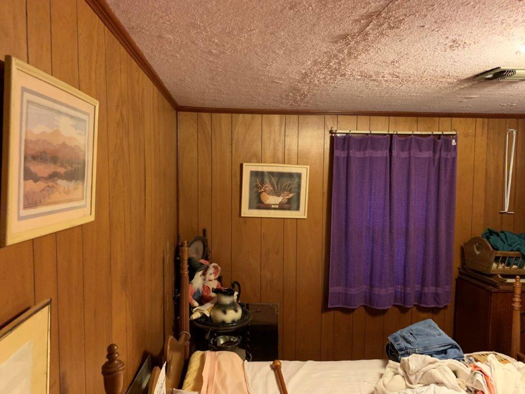 NO RECORDED SUBDIVISION - Residential