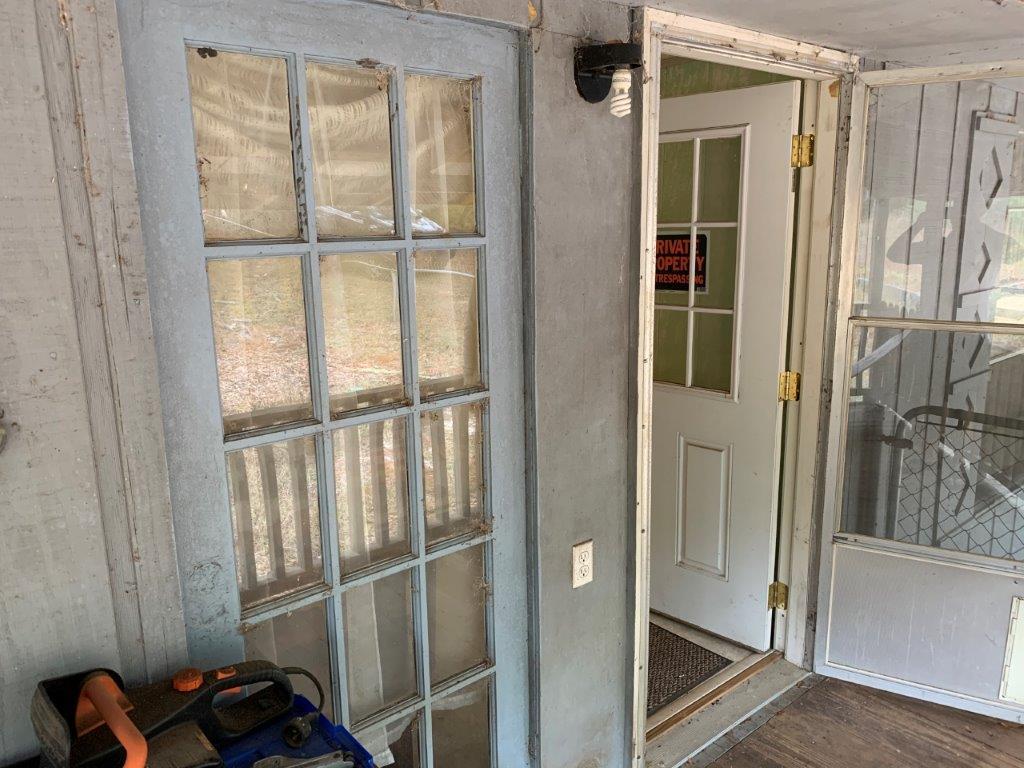 NO RECORDED SUBDIVISION - Residential