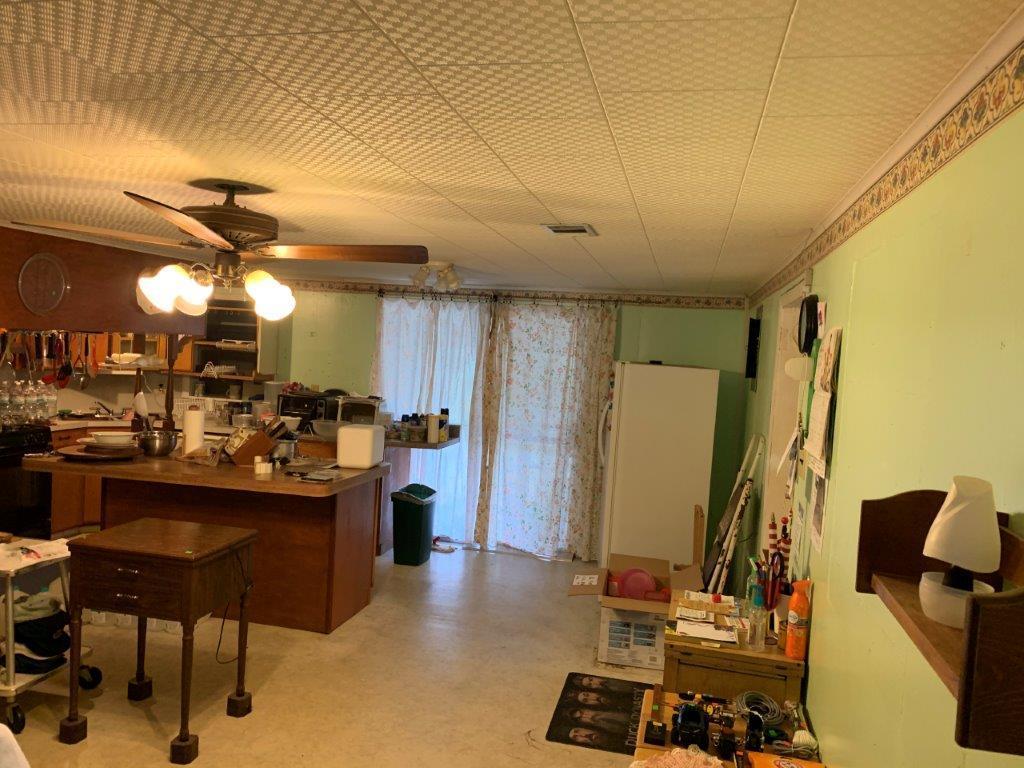 NO RECORDED SUBDIVISION - Residential