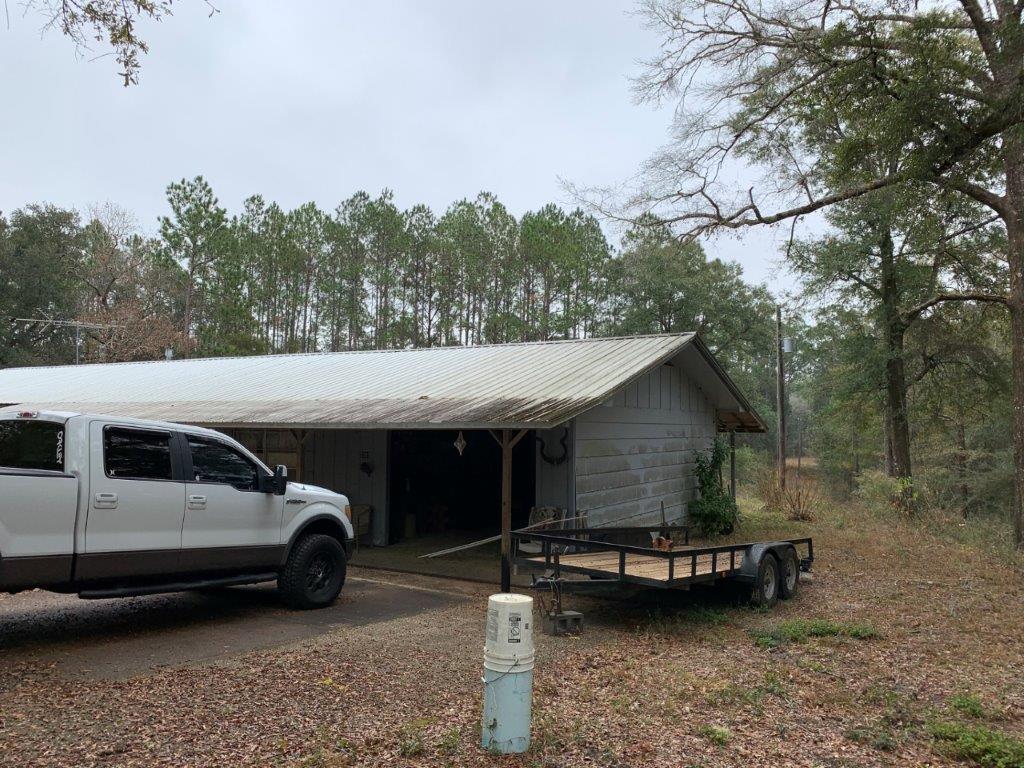 NO RECORDED SUBDIVISION - Residential