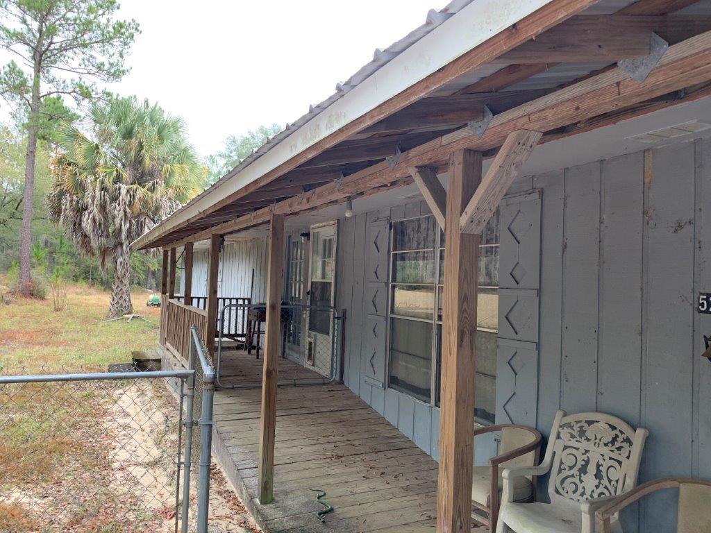 NO RECORDED SUBDIVISION - Residential