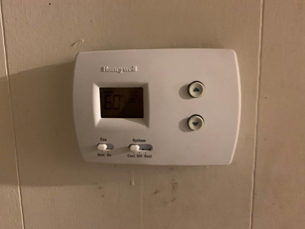 NO RECORDED SUBDIVISION - Residential