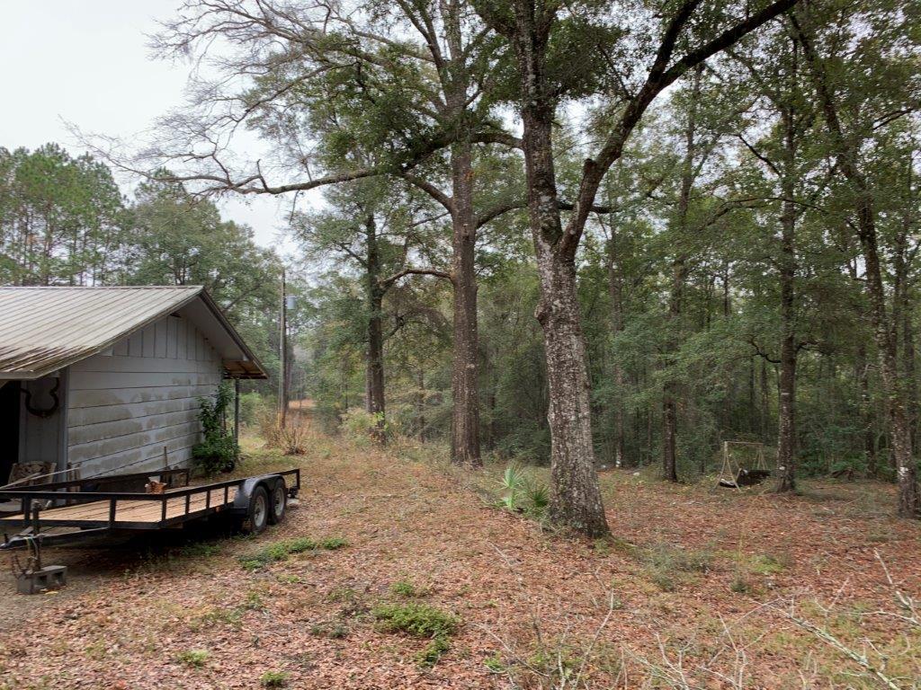 NO RECORDED SUBDIVISION - Residential