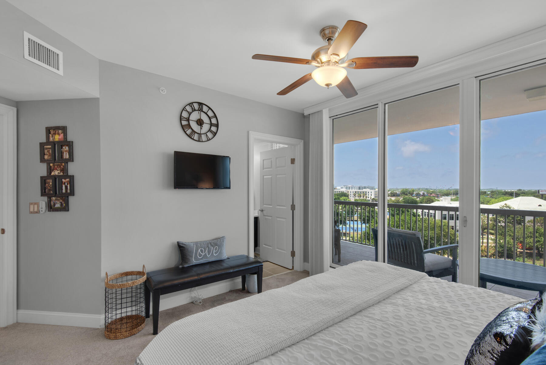 ST. BARTH AT SILVER SHELLS - Residential