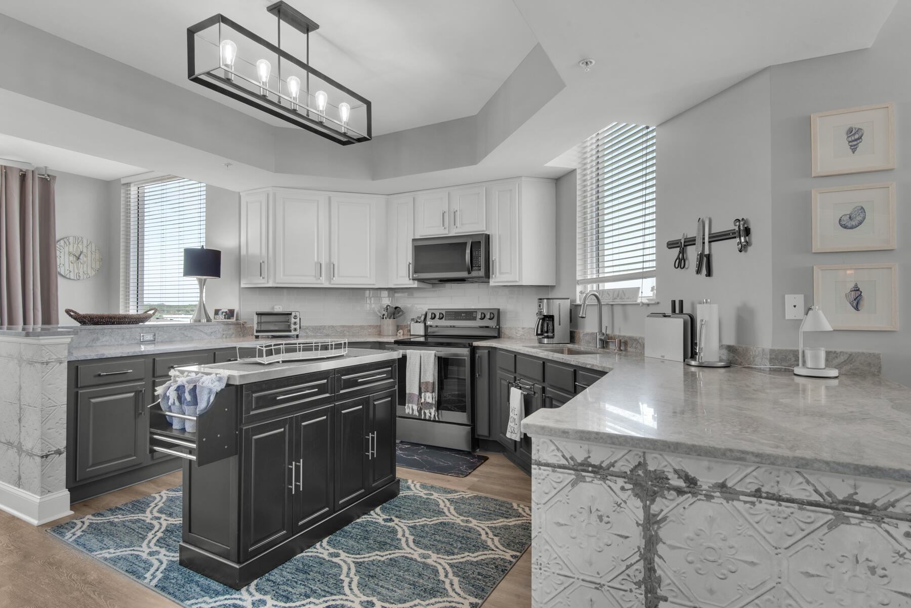 ST. BARTH AT SILVER SHELLS - Residential