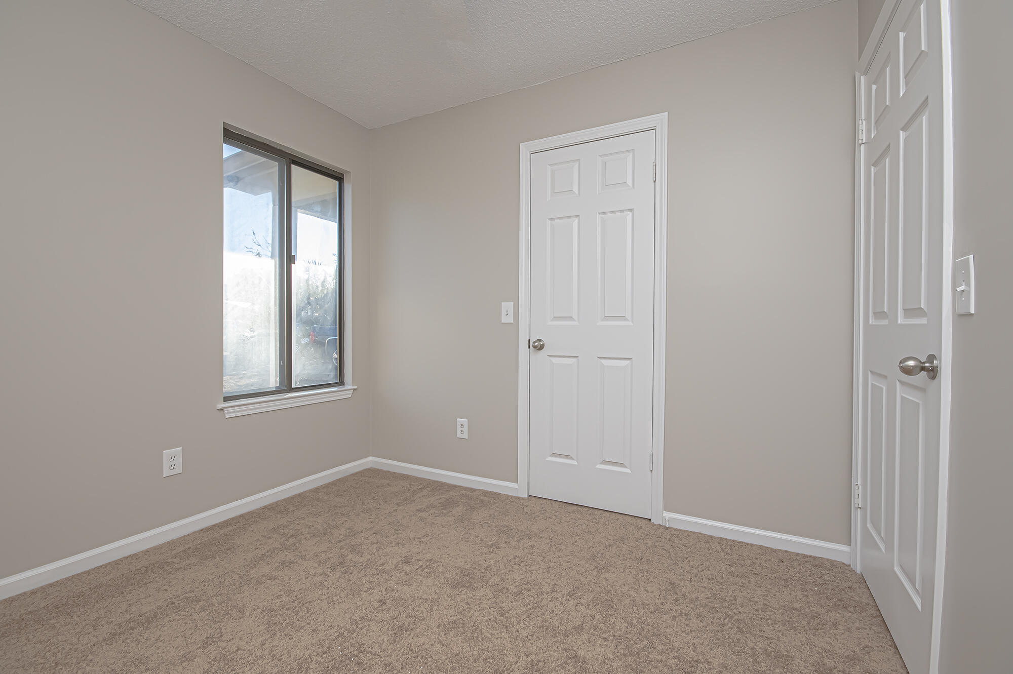 NORTH LAGOON OAKS 1ST ADDN - Residential