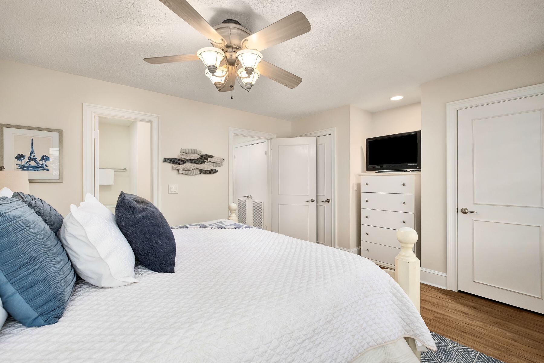 BEACHWALK VILLAS PH 03 - Residential