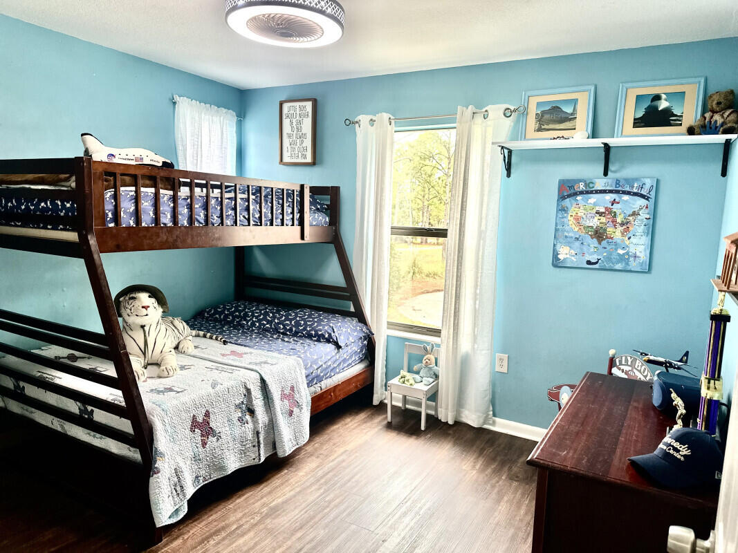 PARISH POINT - Residential