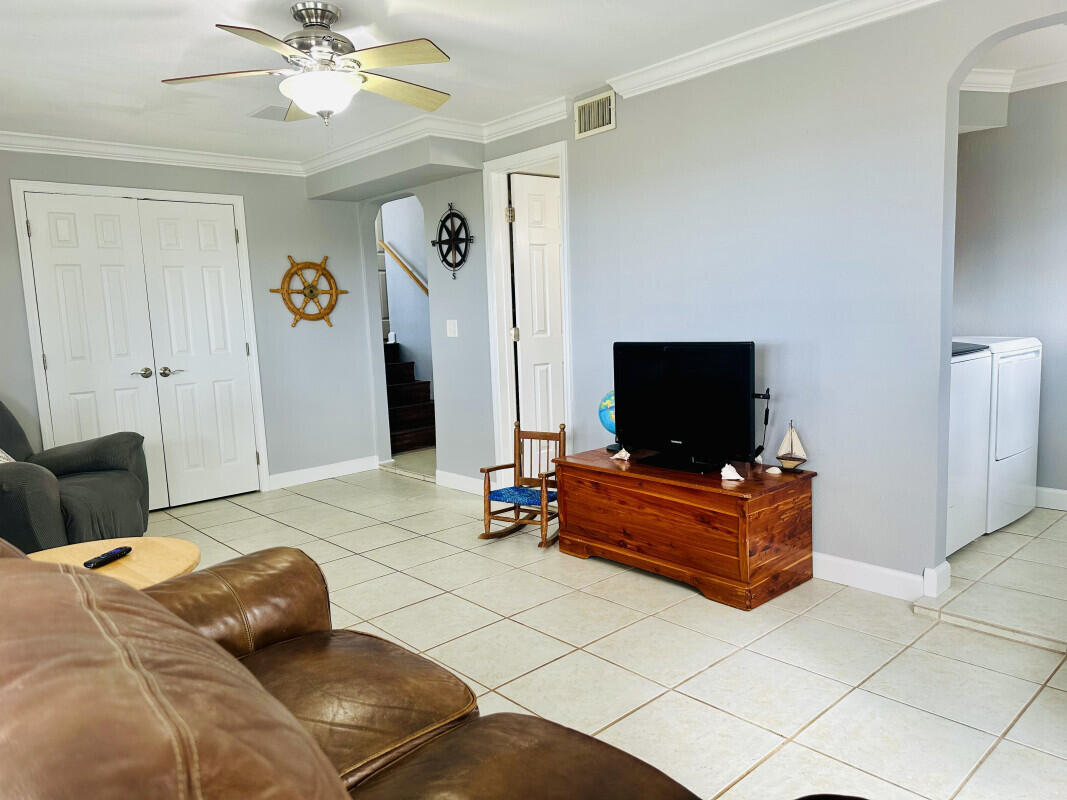 PARISH POINT - Residential