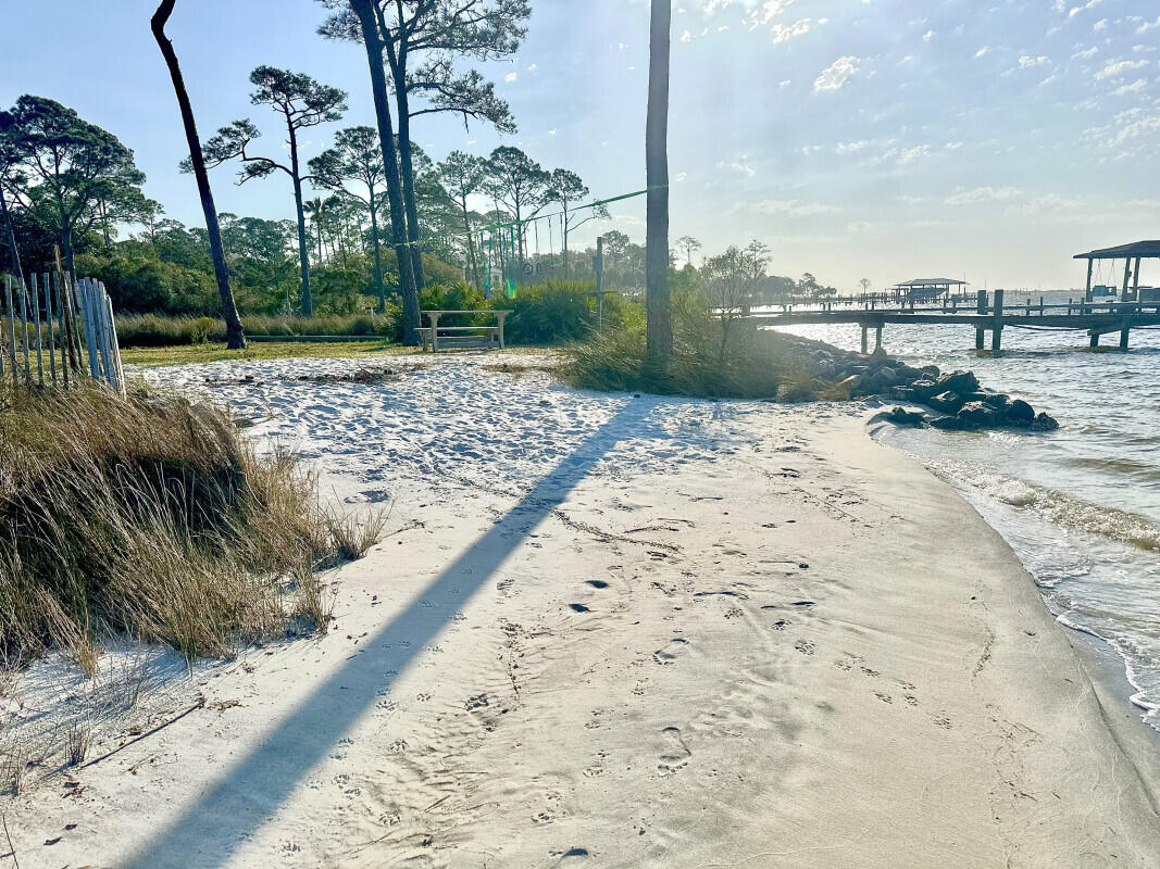 PARISH POINT - Residential
