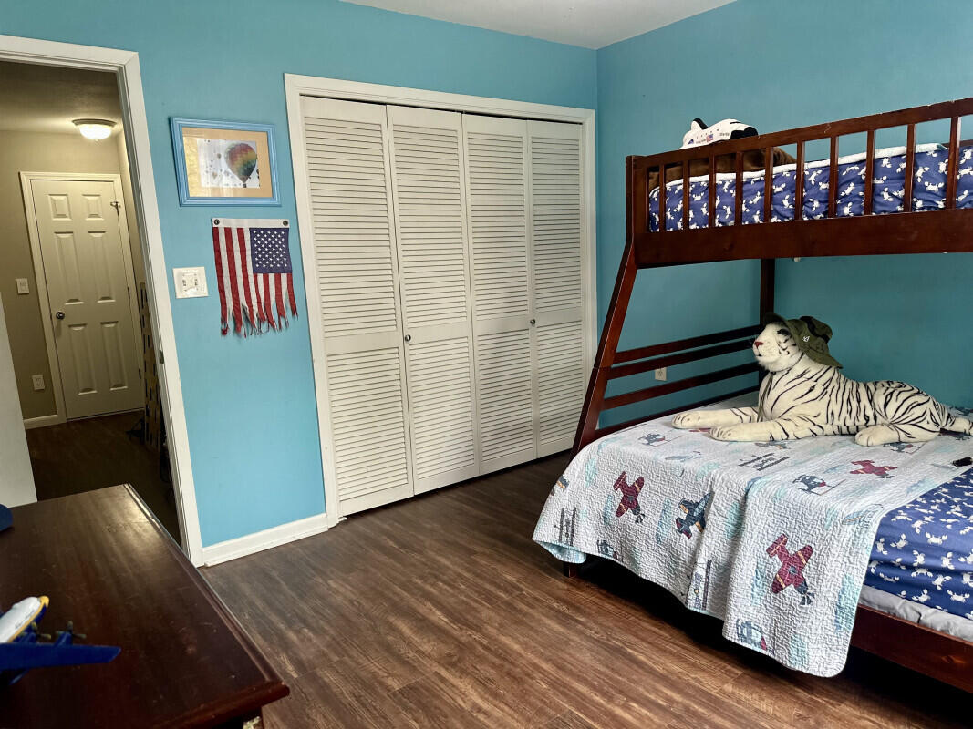 PARISH POINT - Residential