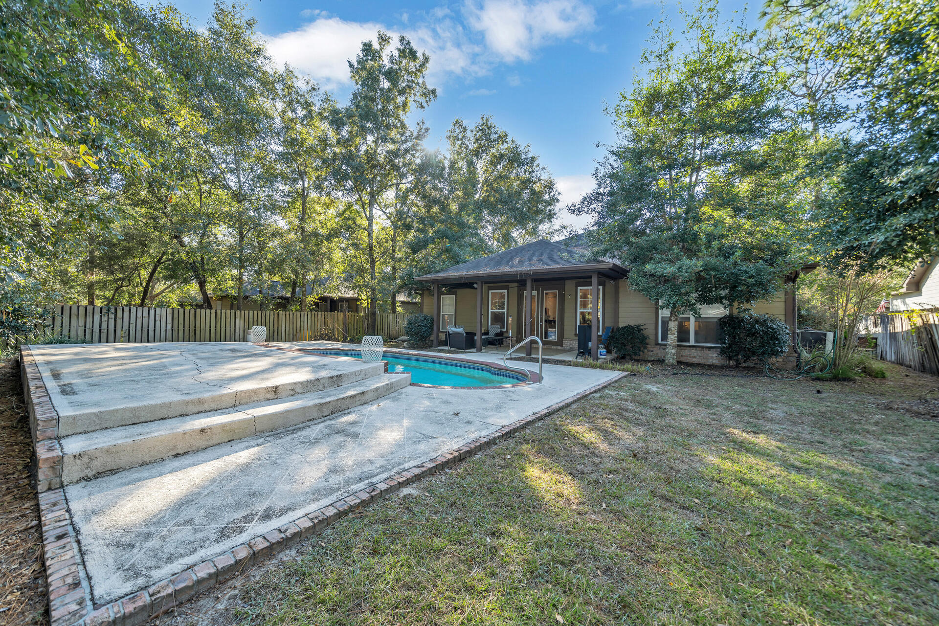 THE CANOPIES - Residential