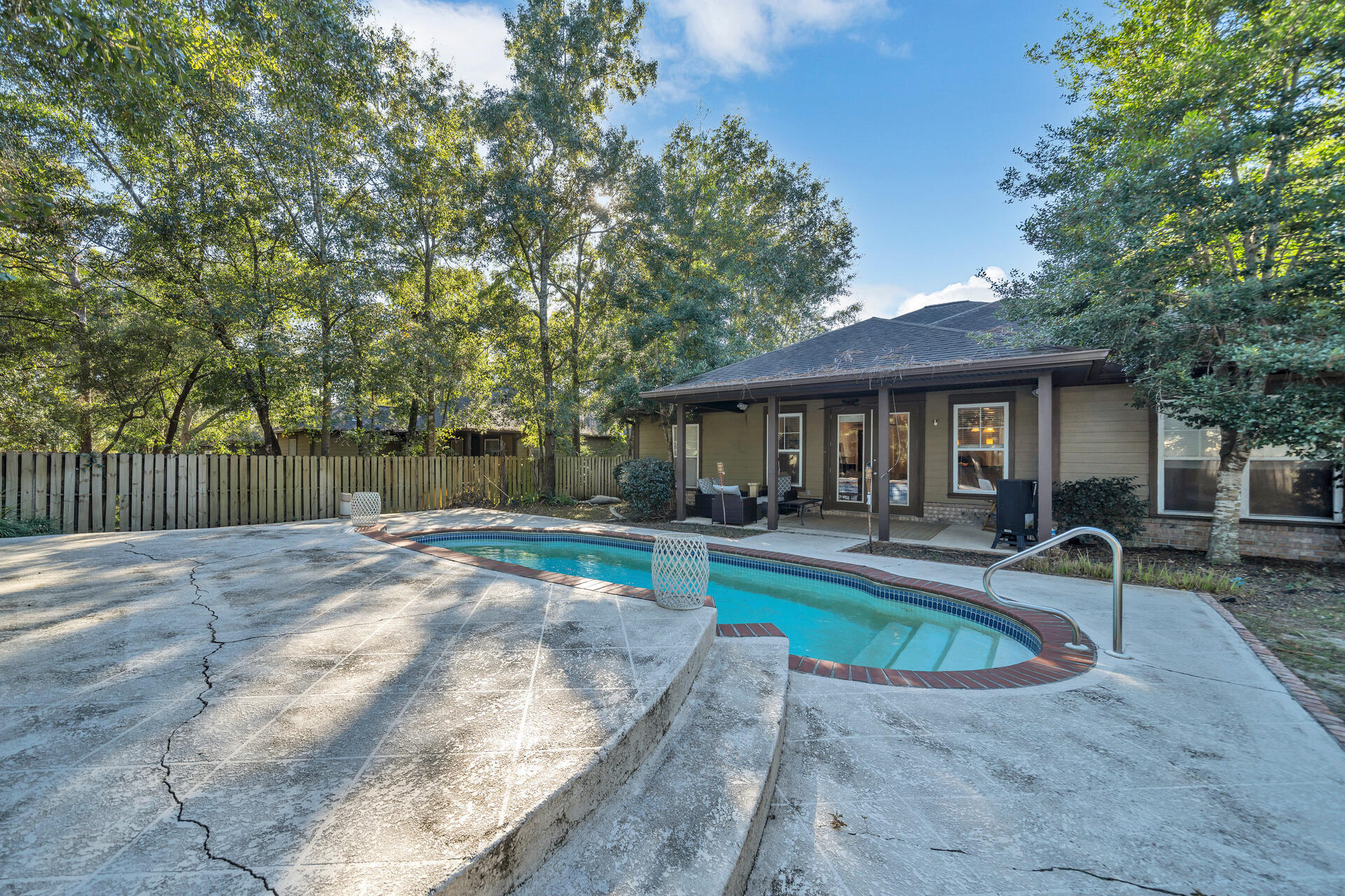 THE CANOPIES - Residential