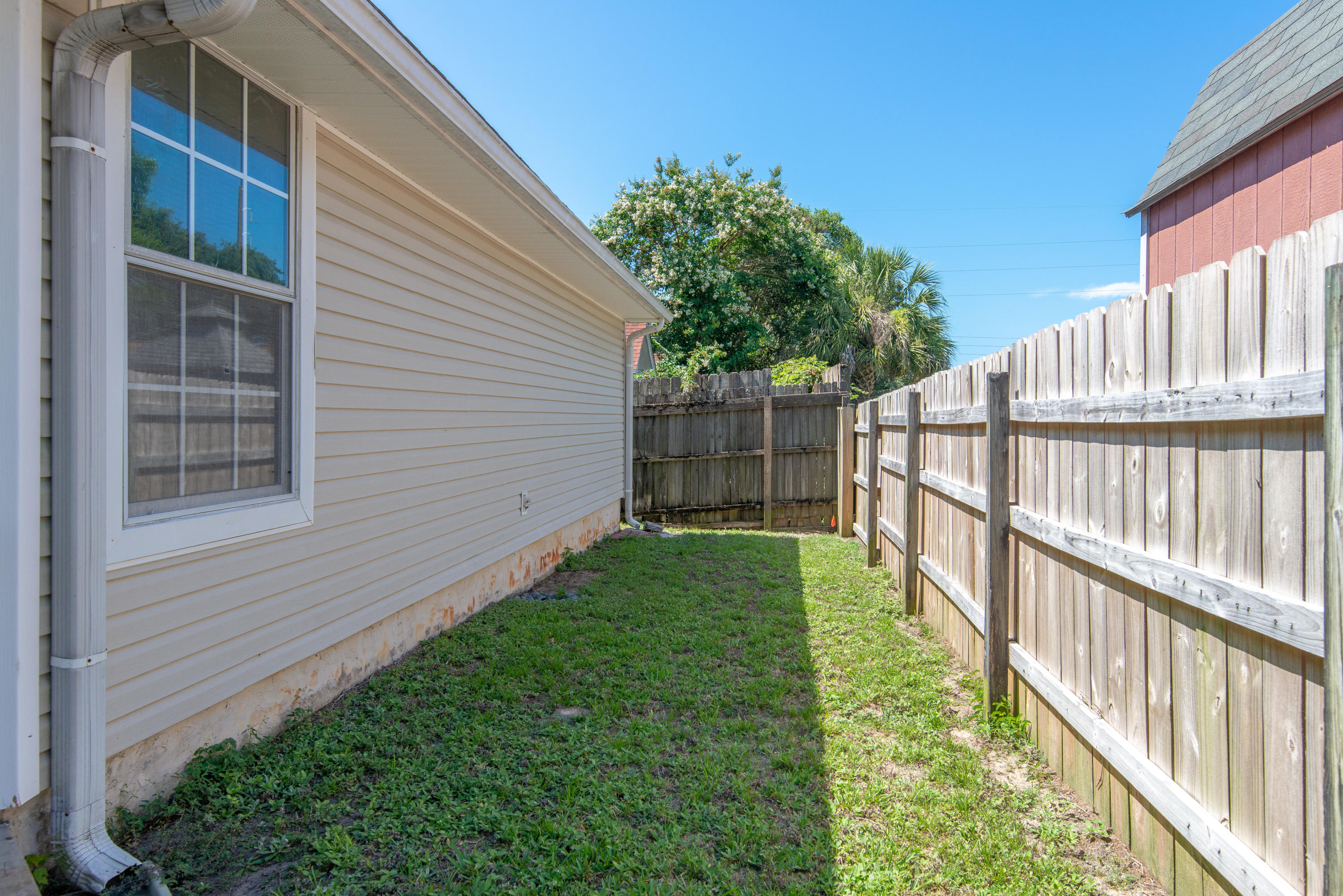 PETITE CHATEAU - Residential