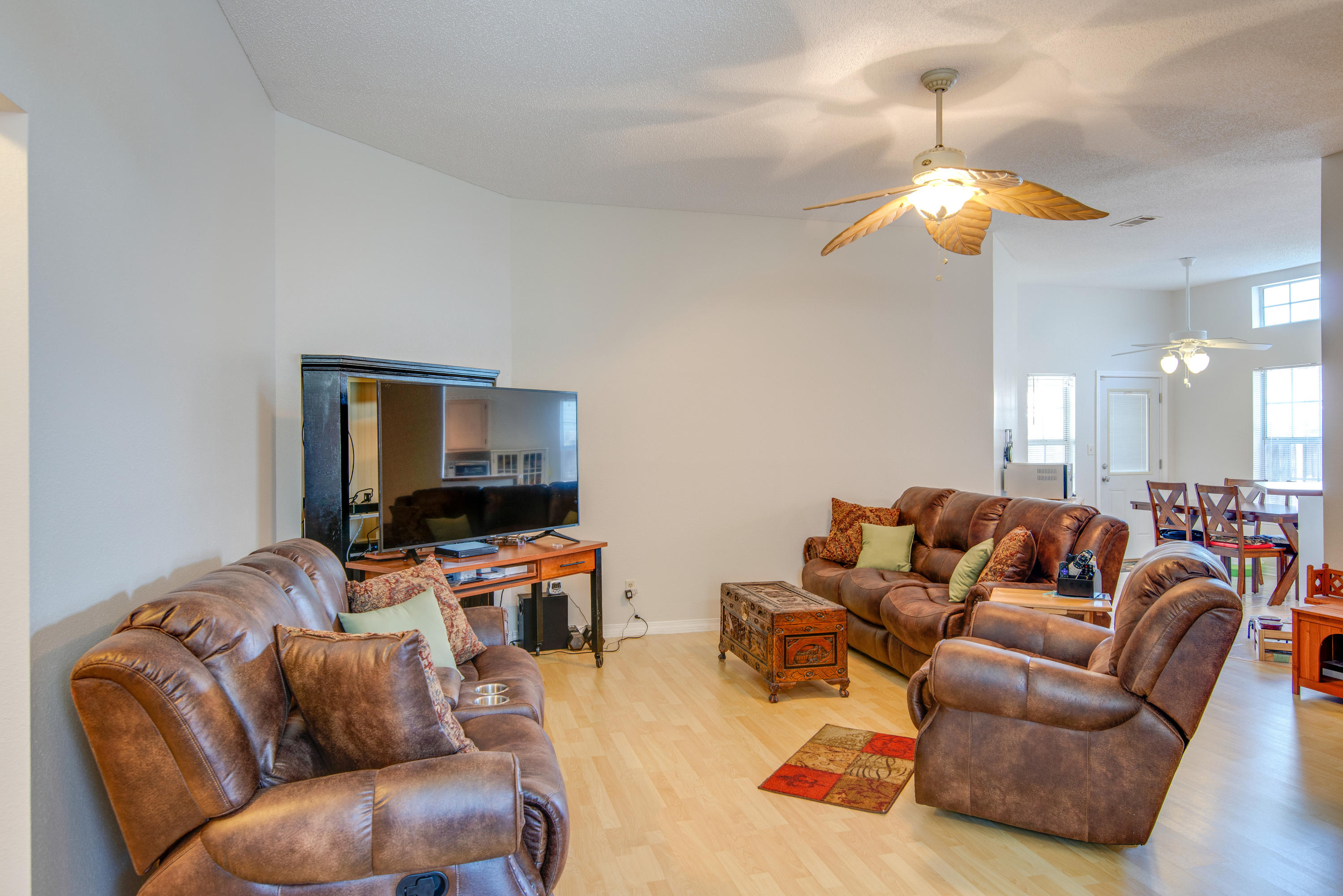 PETITE CHATEAU - Residential