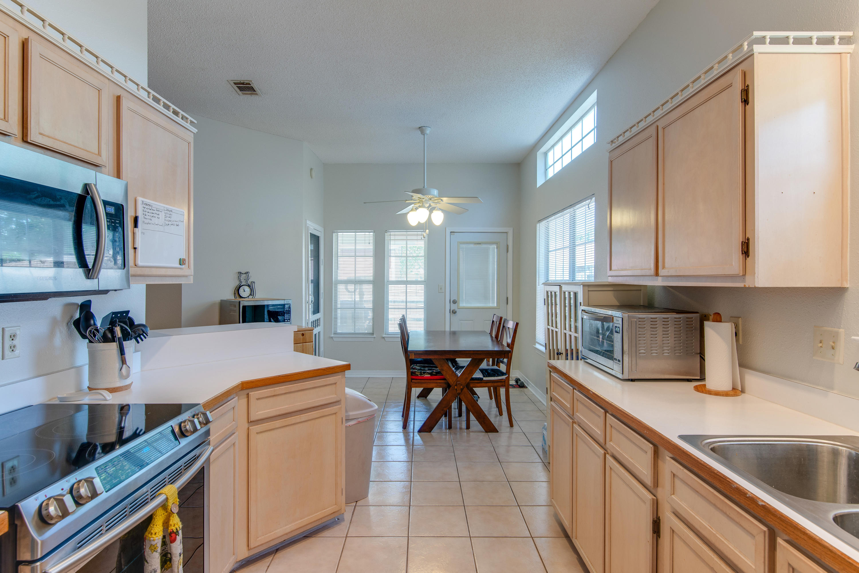 PETITE CHATEAU - Residential