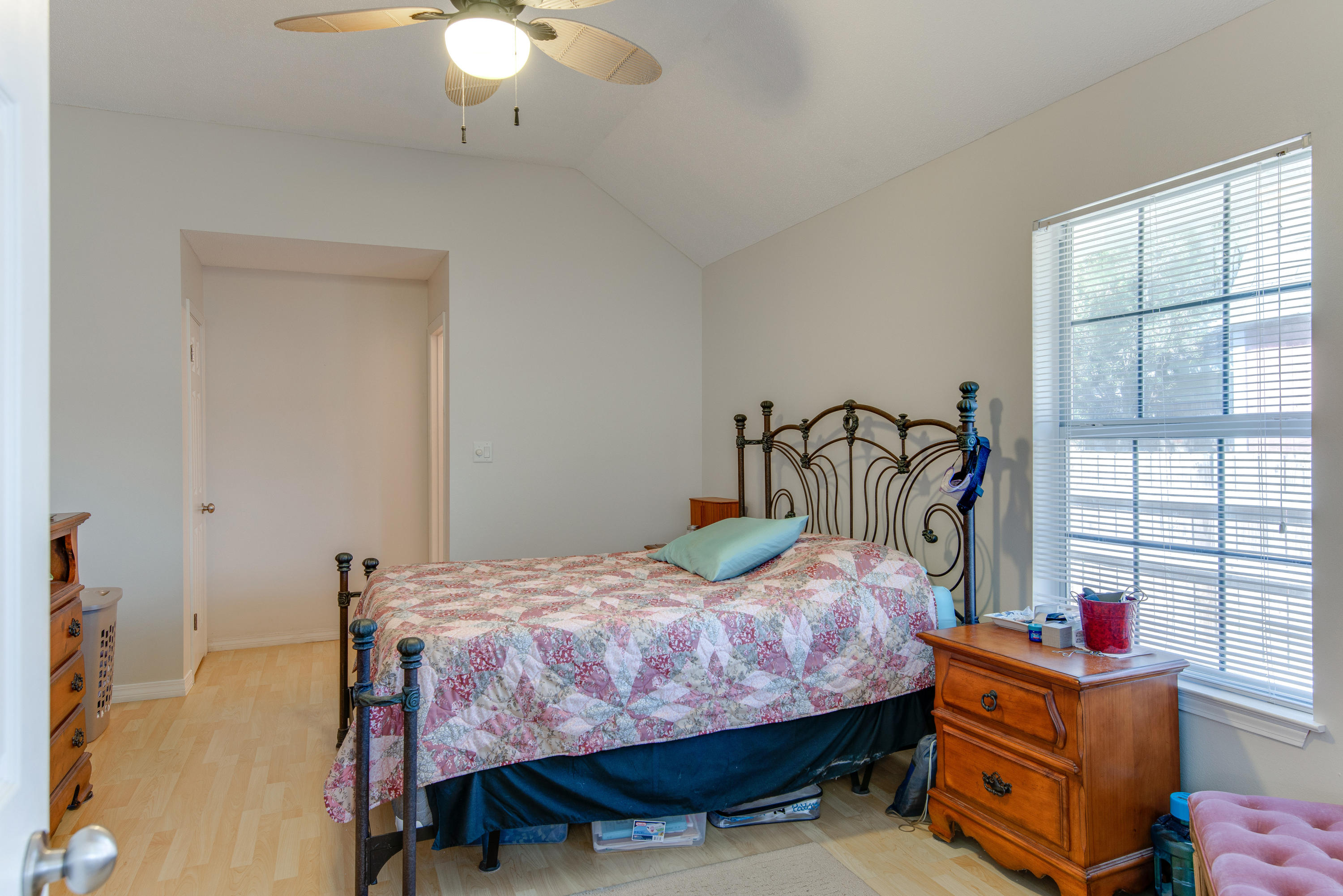 PETITE CHATEAU - Residential