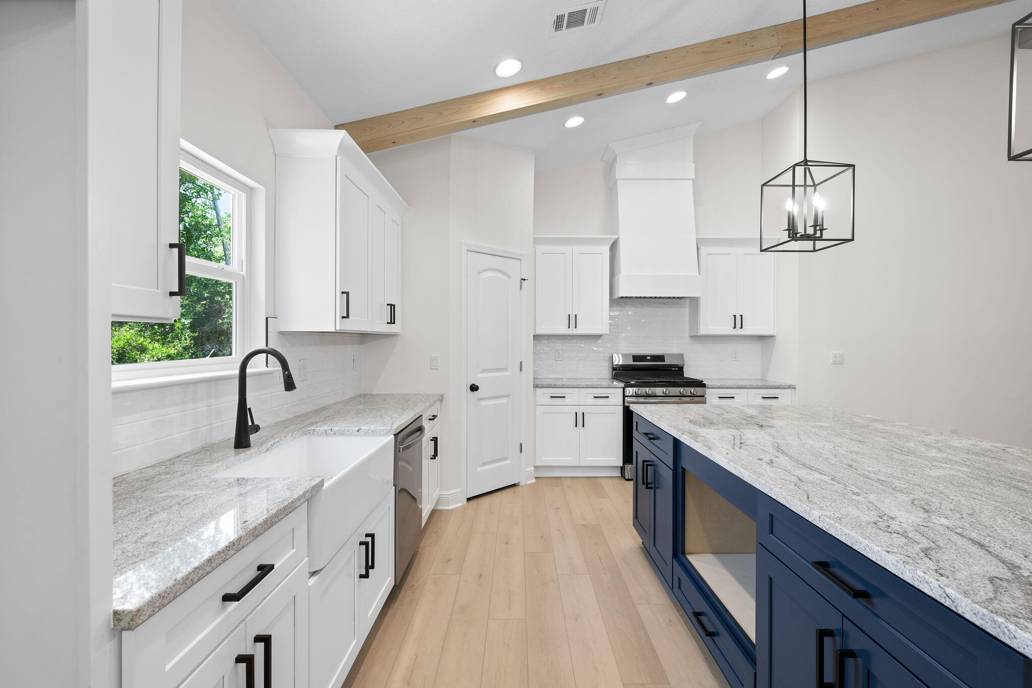 NAVARRE S/D 2ND ADDN - Residential