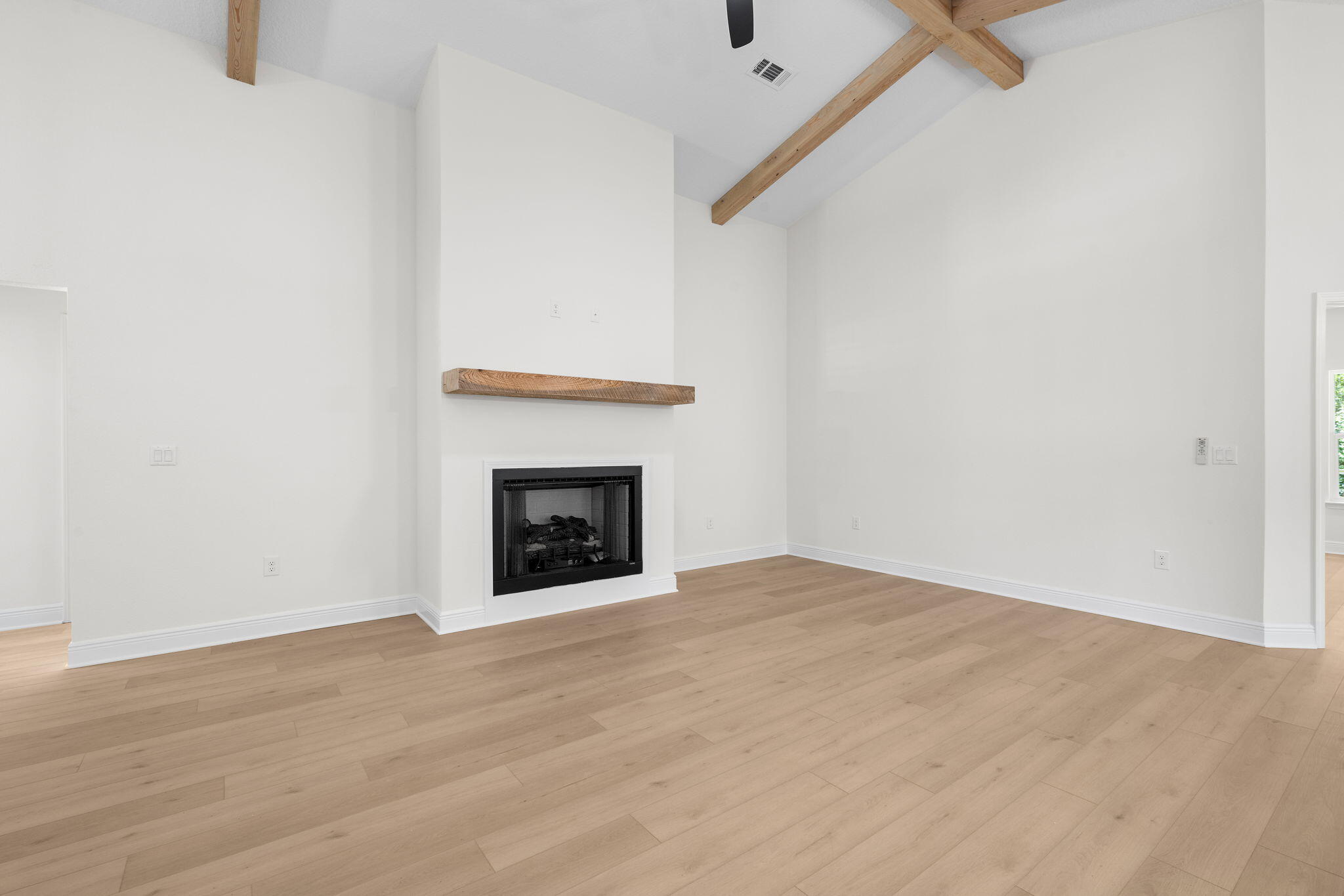 NAVARRE S/D 2ND ADDN - Residential