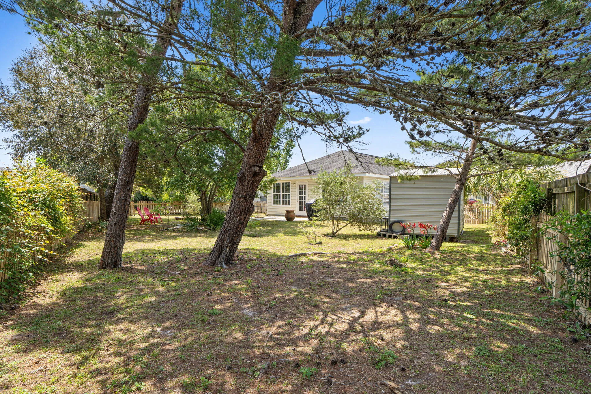 Gulf Breeze, Florida 32563, United States, 3 Bedrooms Bedrooms, ,2 BathroomsBathrooms,Residential,Pending,113075