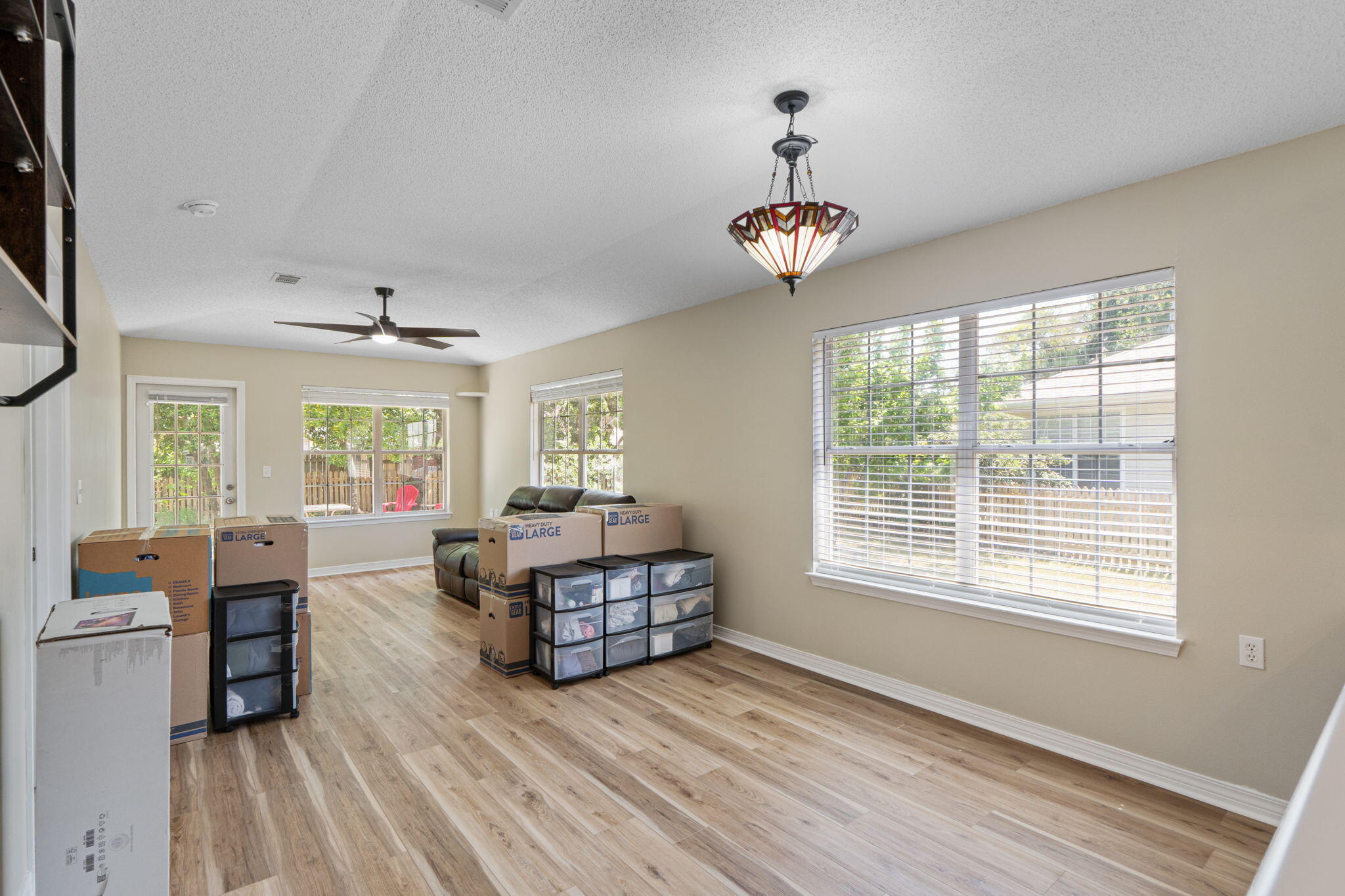 LIGHTHOUSE POINTE - Residential