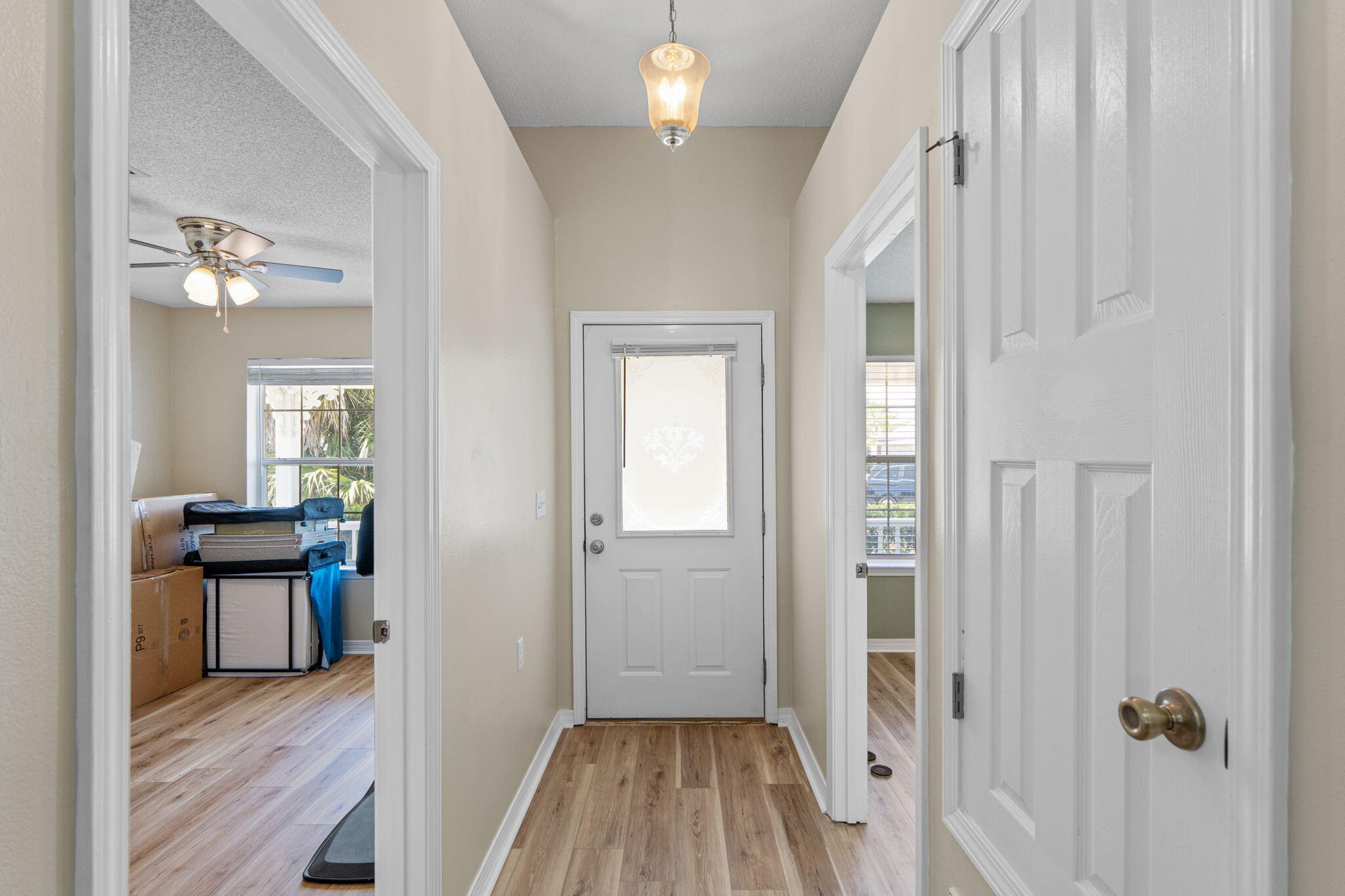 LIGHTHOUSE POINTE - Residential