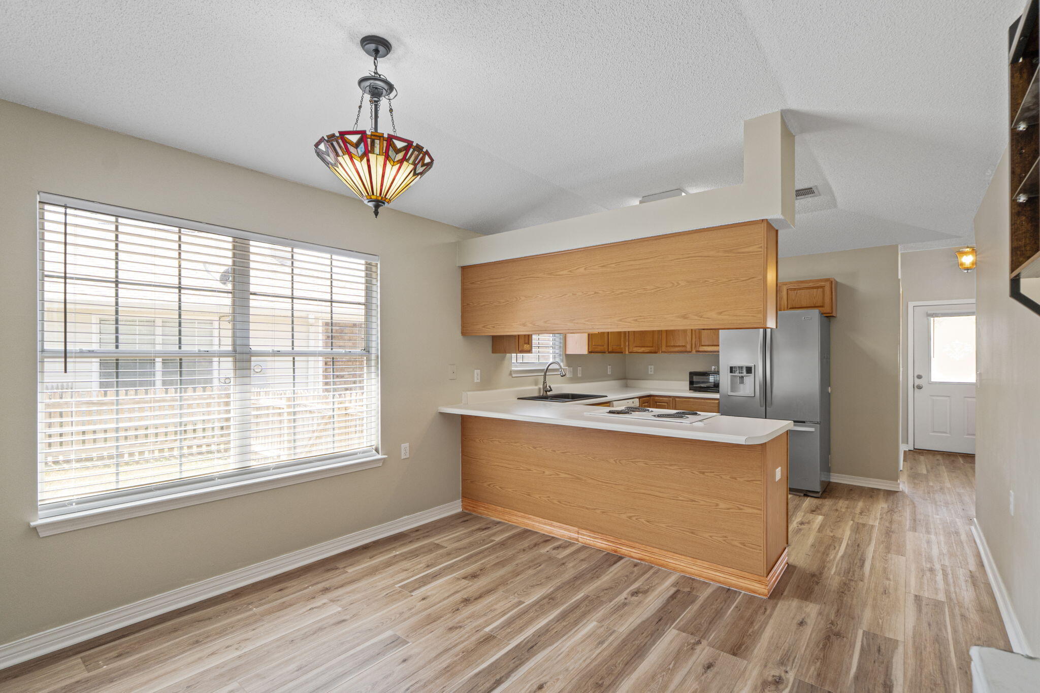 LIGHTHOUSE POINTE - Residential