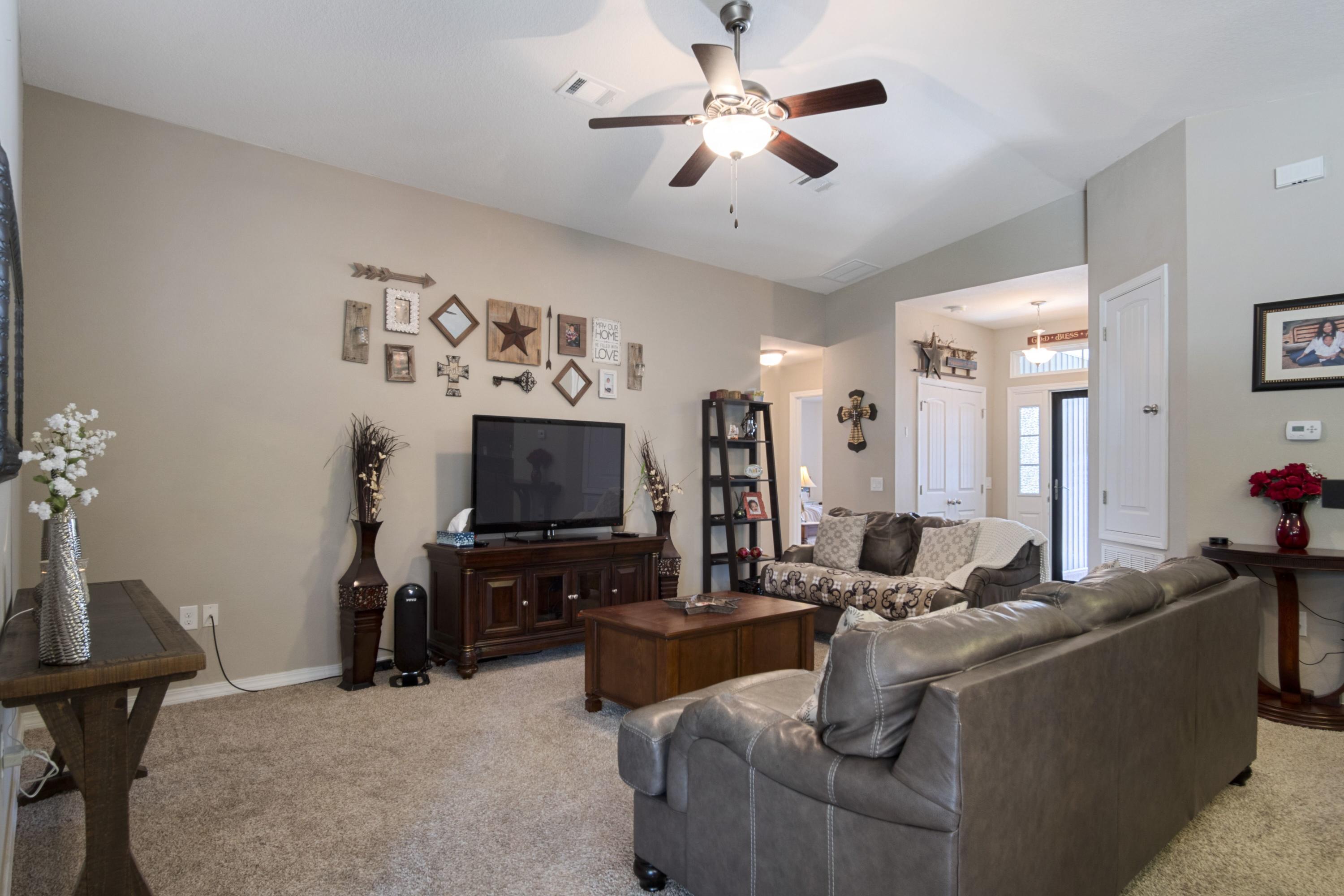 NO RECORDED SUBDIVISION - Residential