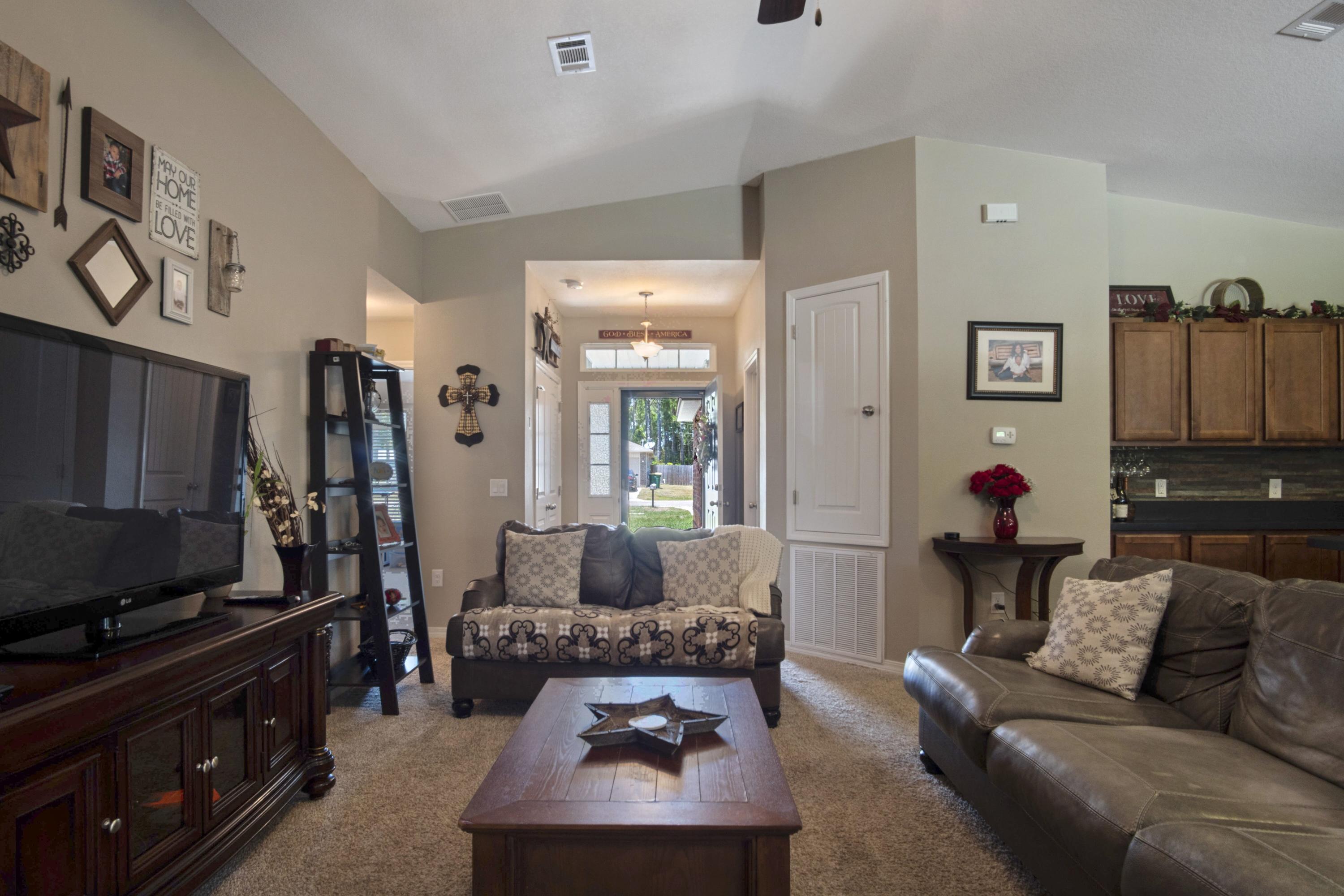 NO RECORDED SUBDIVISION - Residential