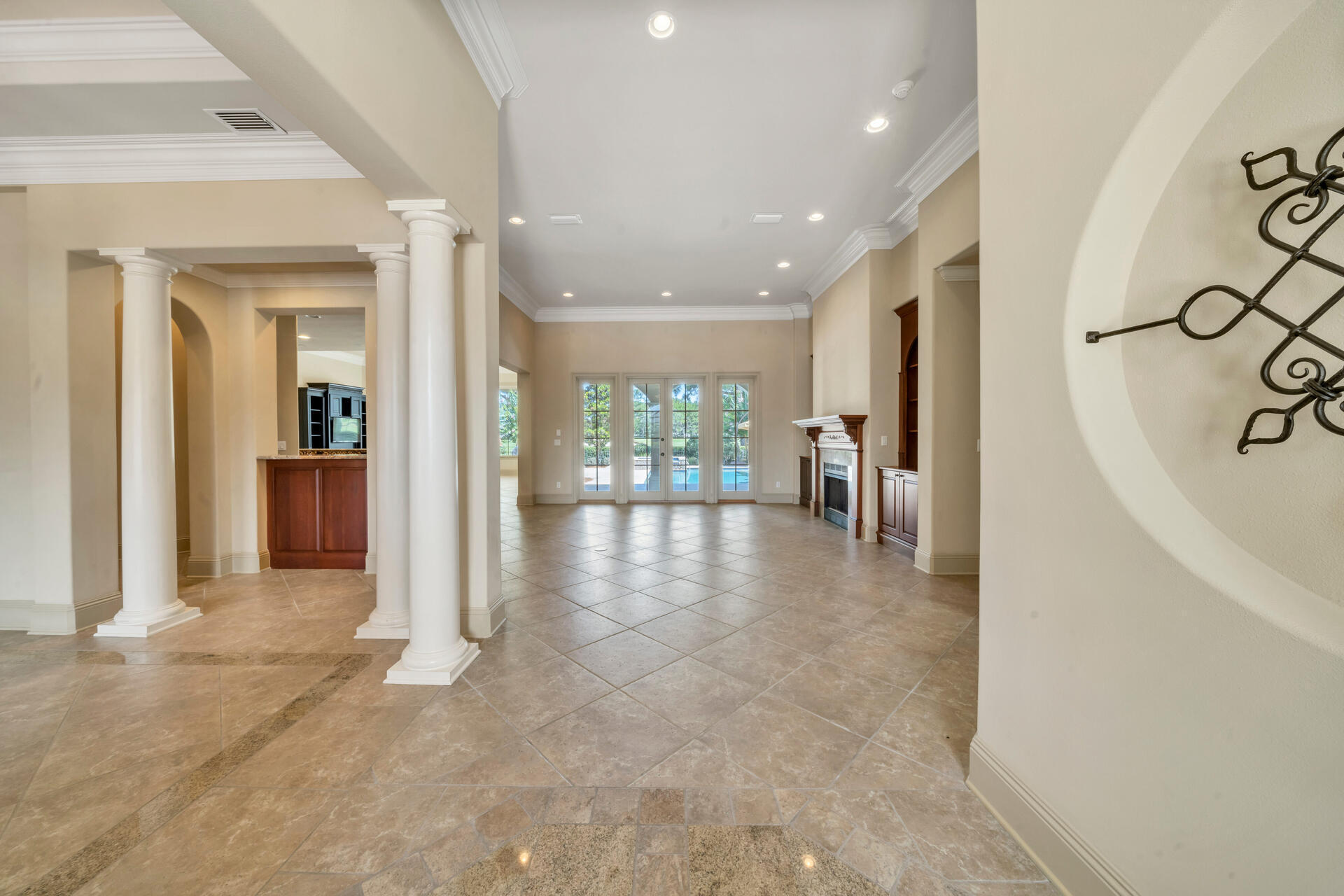 ISLAND GREEN - Residential