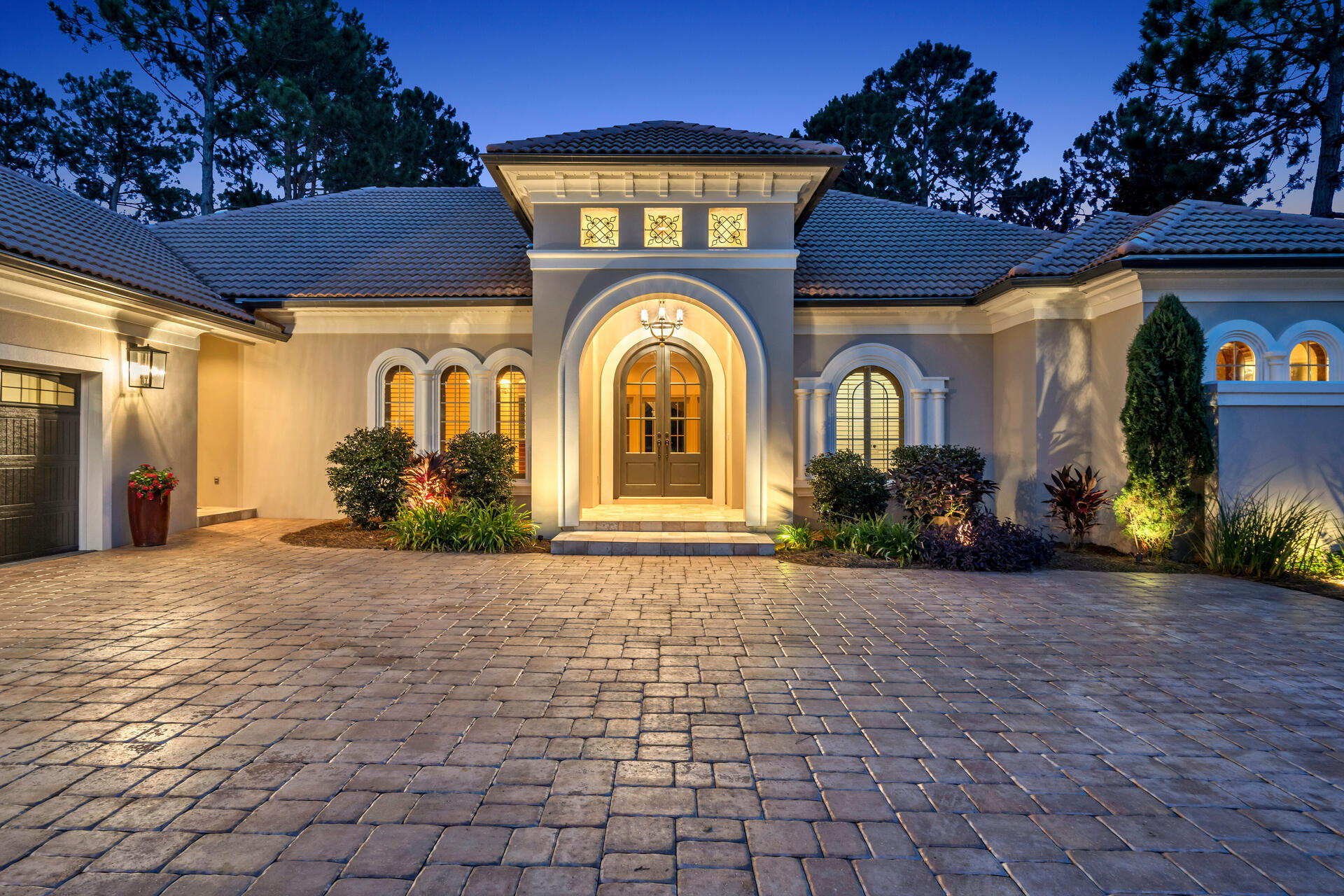 ISLAND GREEN - Residential