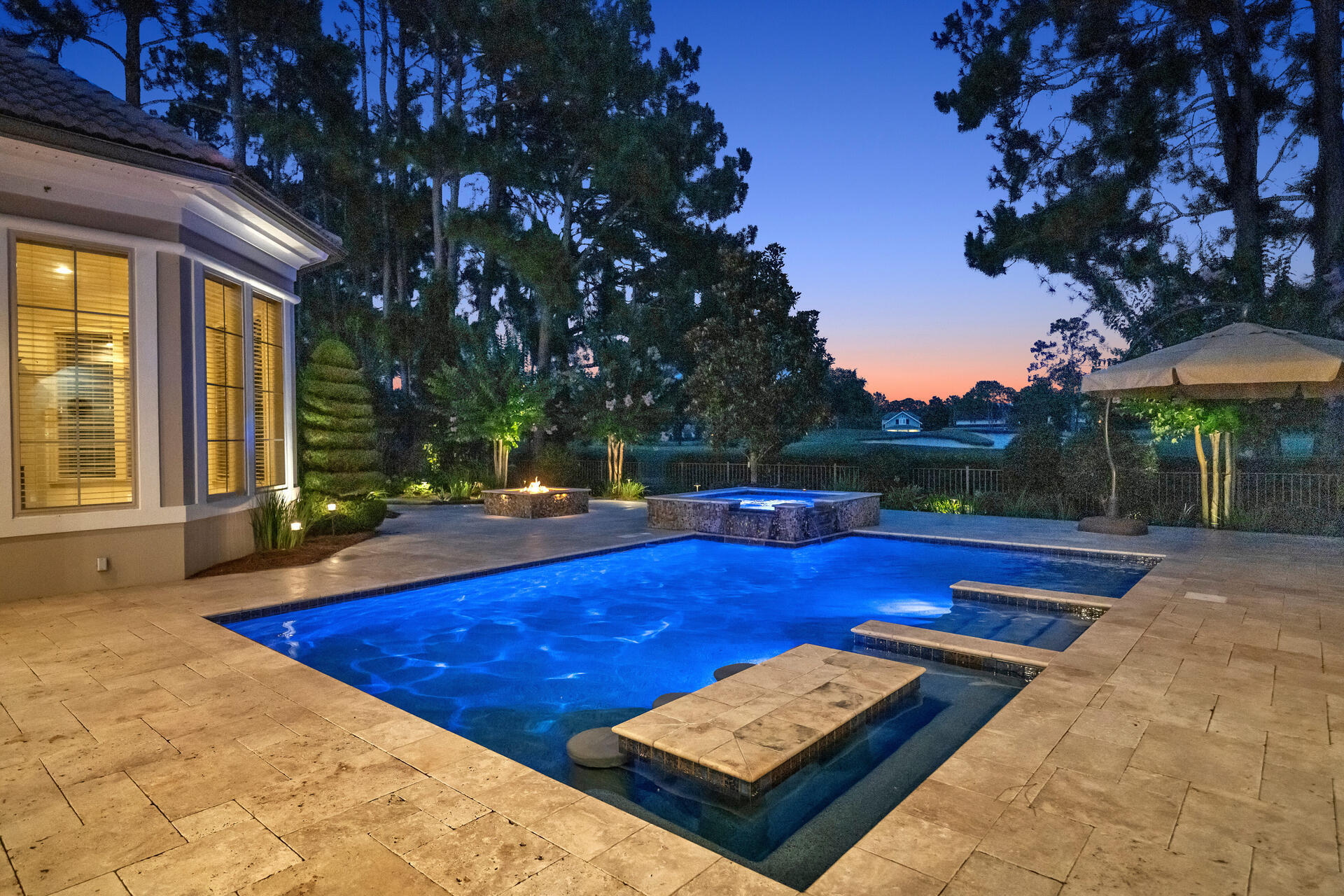 ISLAND GREEN - Residential