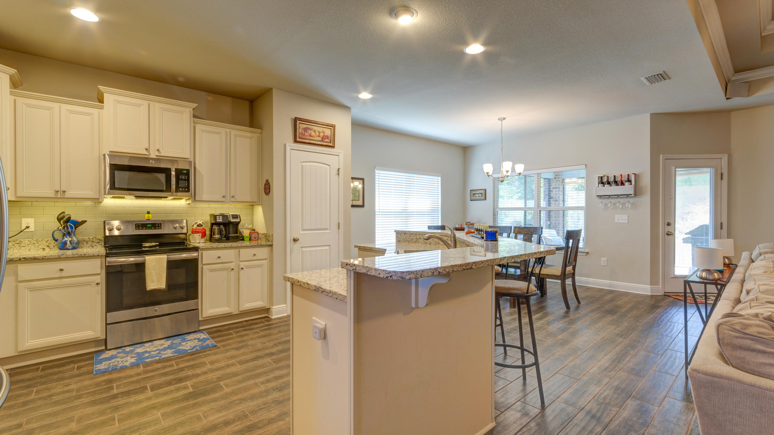 HAMMOCK BAY - Residential