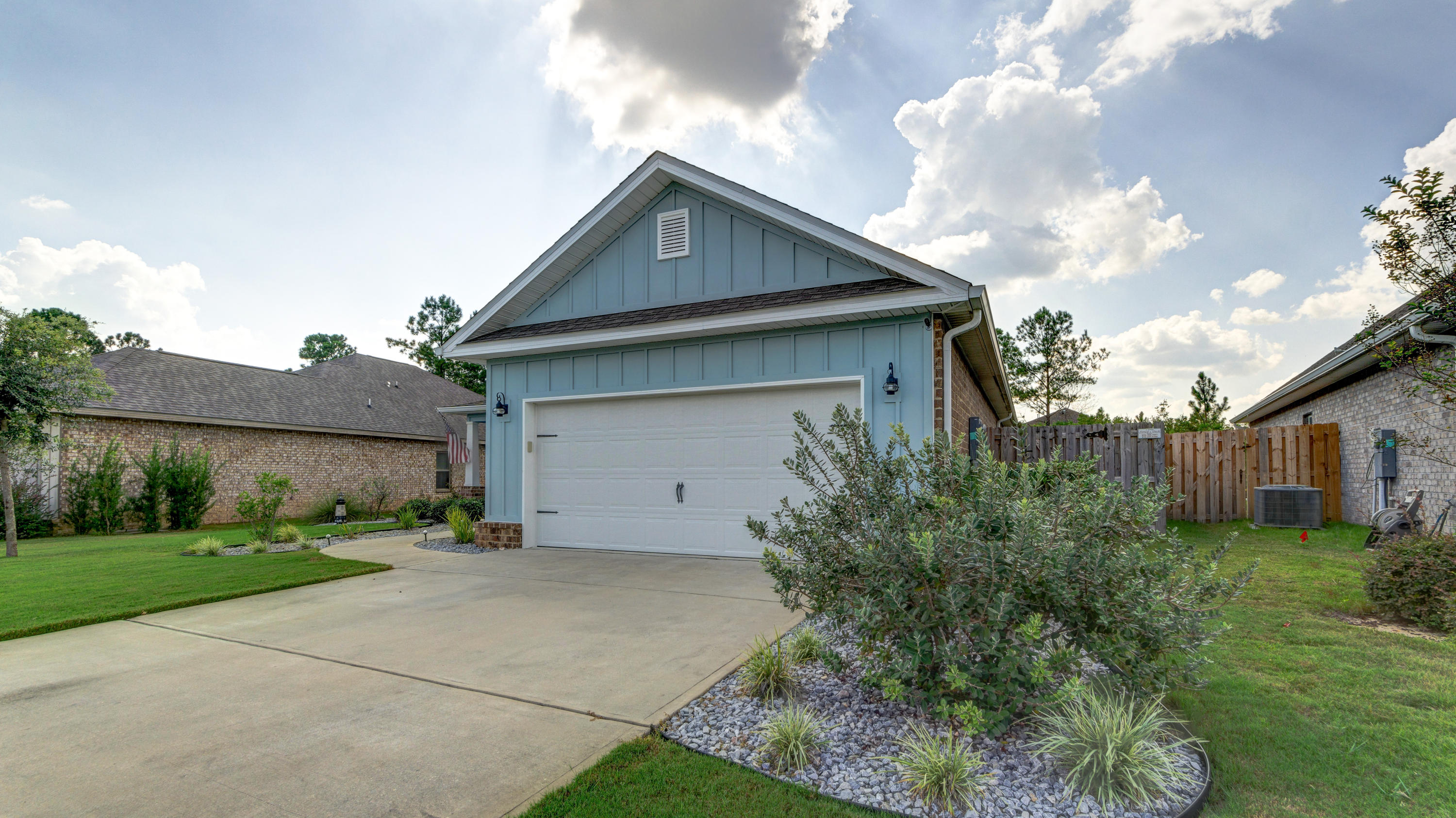 HAMMOCK BAY - Residential