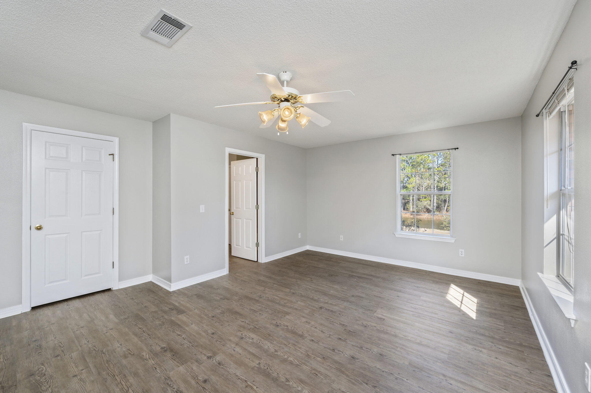 PARKER'S LANDING - Residential