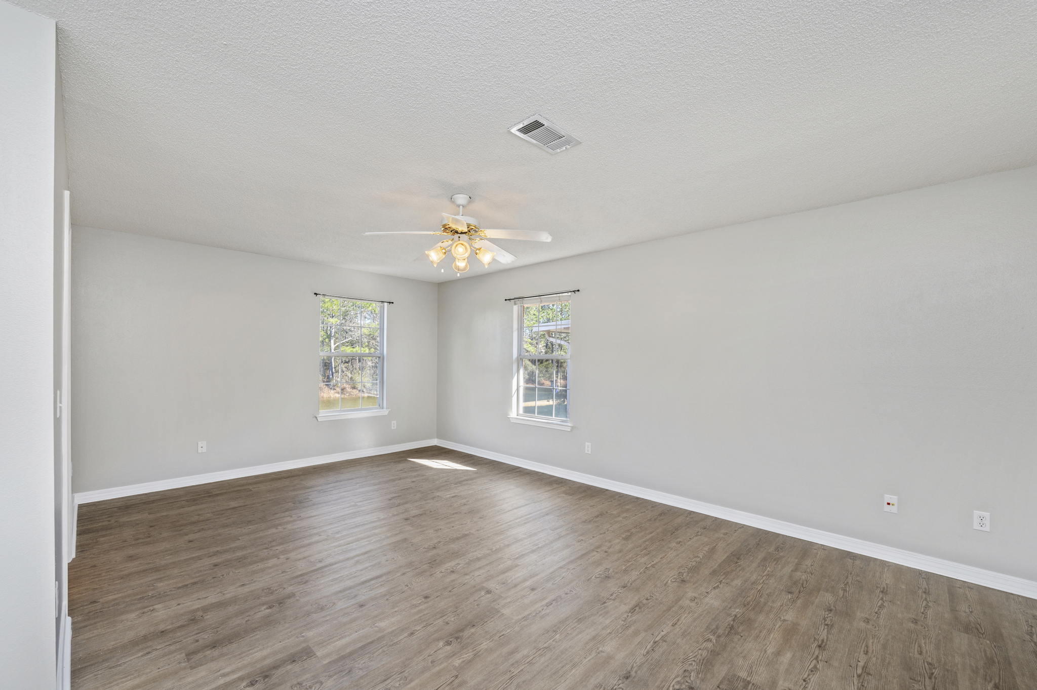 PARKER'S LANDING - Residential