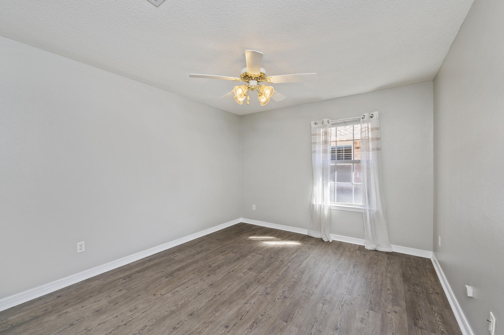 PARKER'S LANDING - Residential