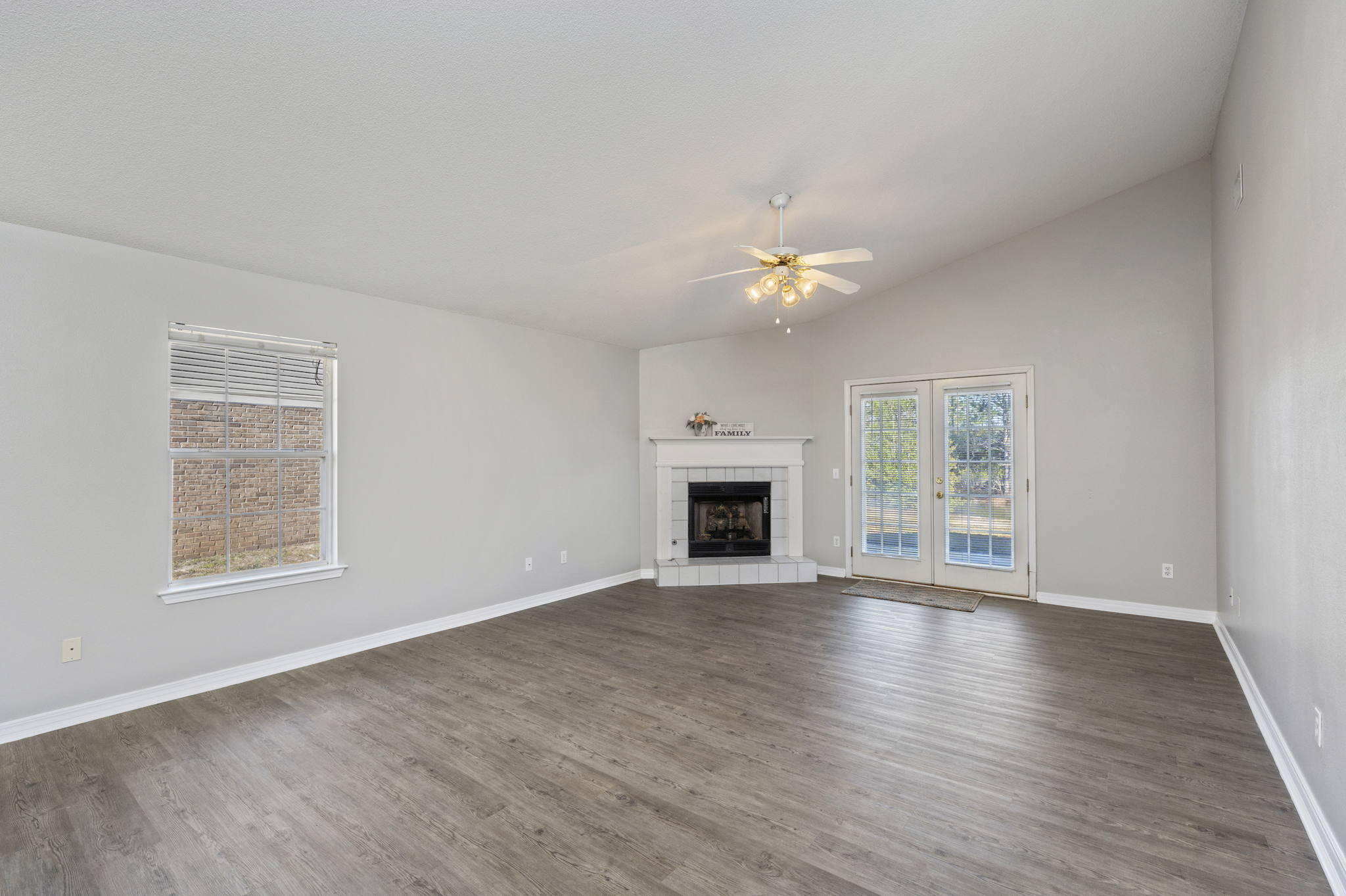 PARKER'S LANDING - Residential