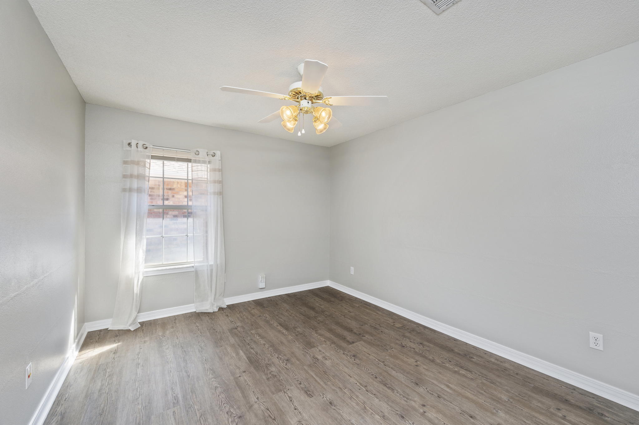 PARKER'S LANDING - Residential