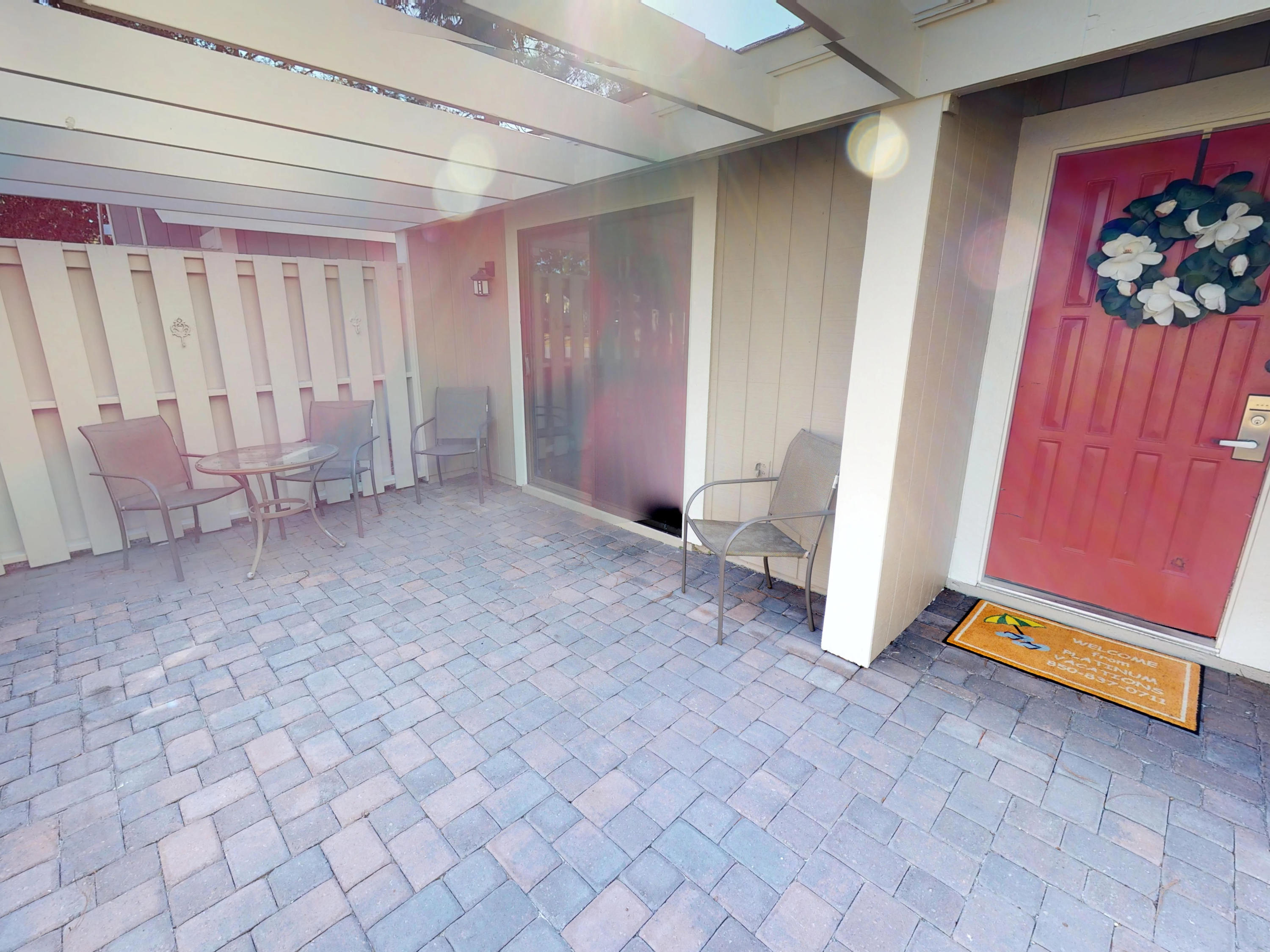 LINKSIDE VILLAGE UNIT 1 - Residential