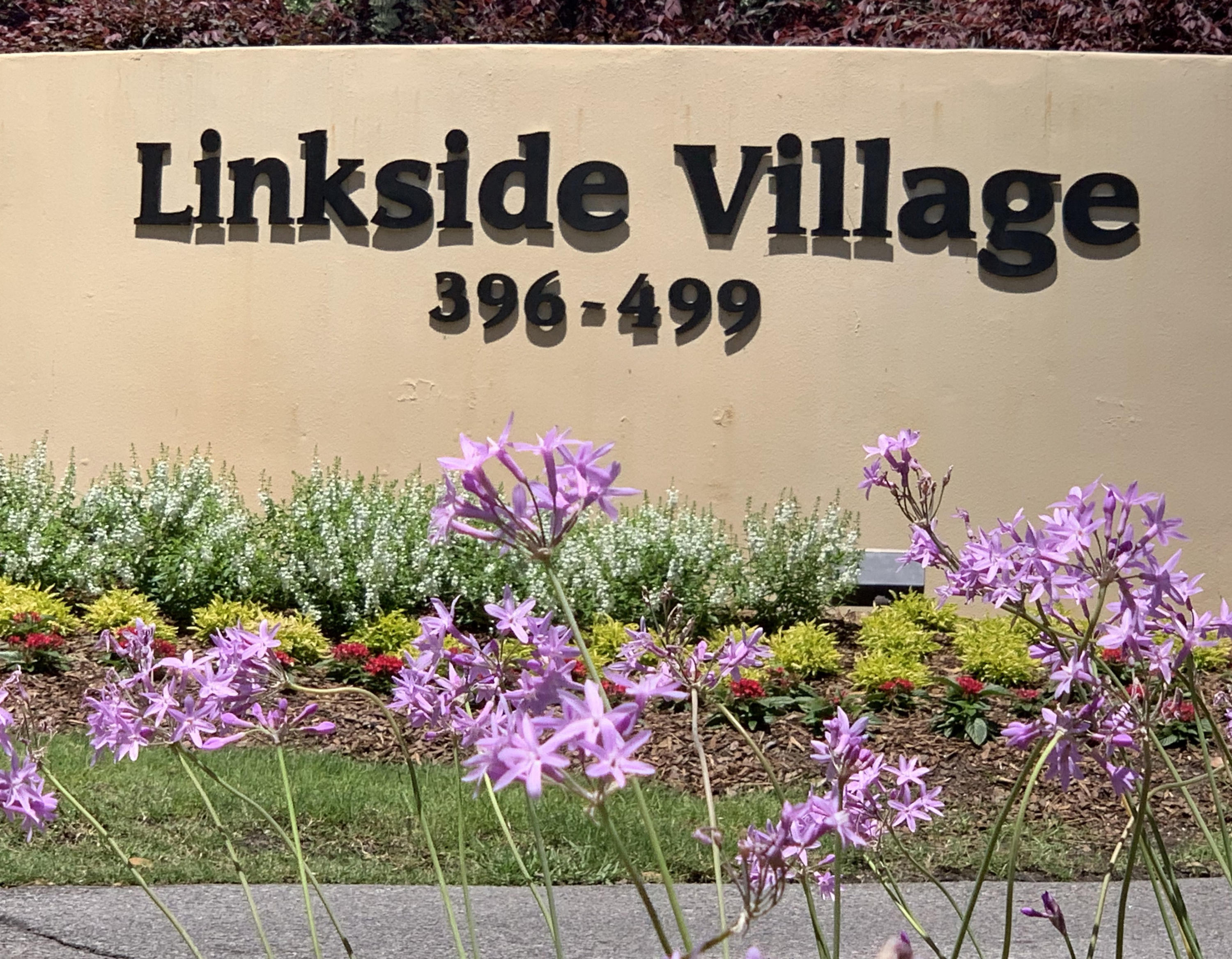 LINKSIDE VILLAGE UNIT 1 - Residential